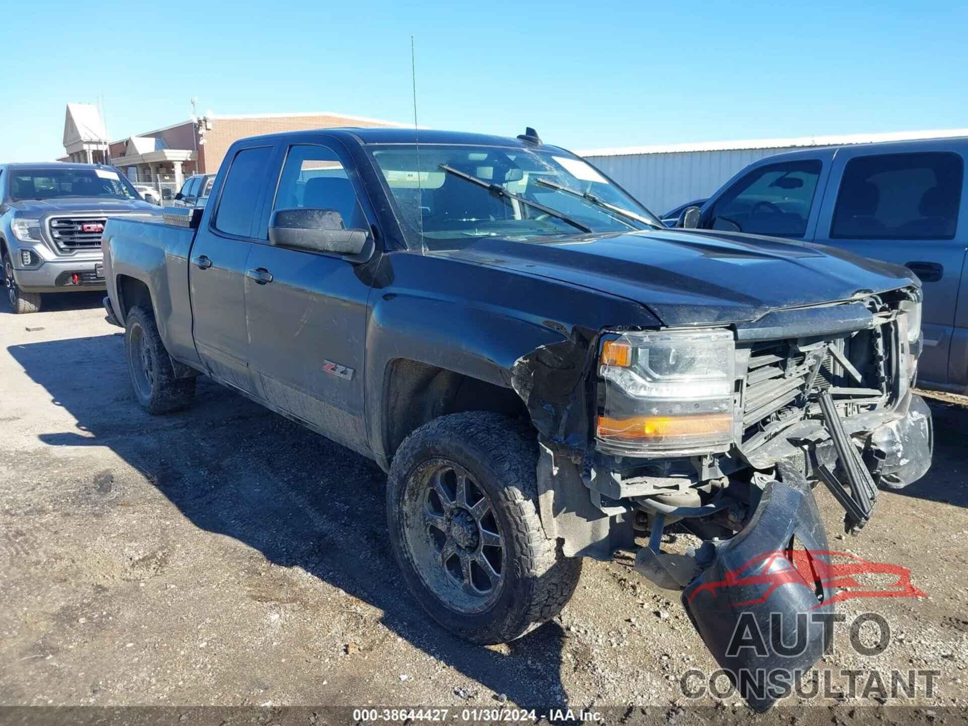 CHEVROLET SILVERADO 1500 2017 - 1GCVKREC4HZ361097