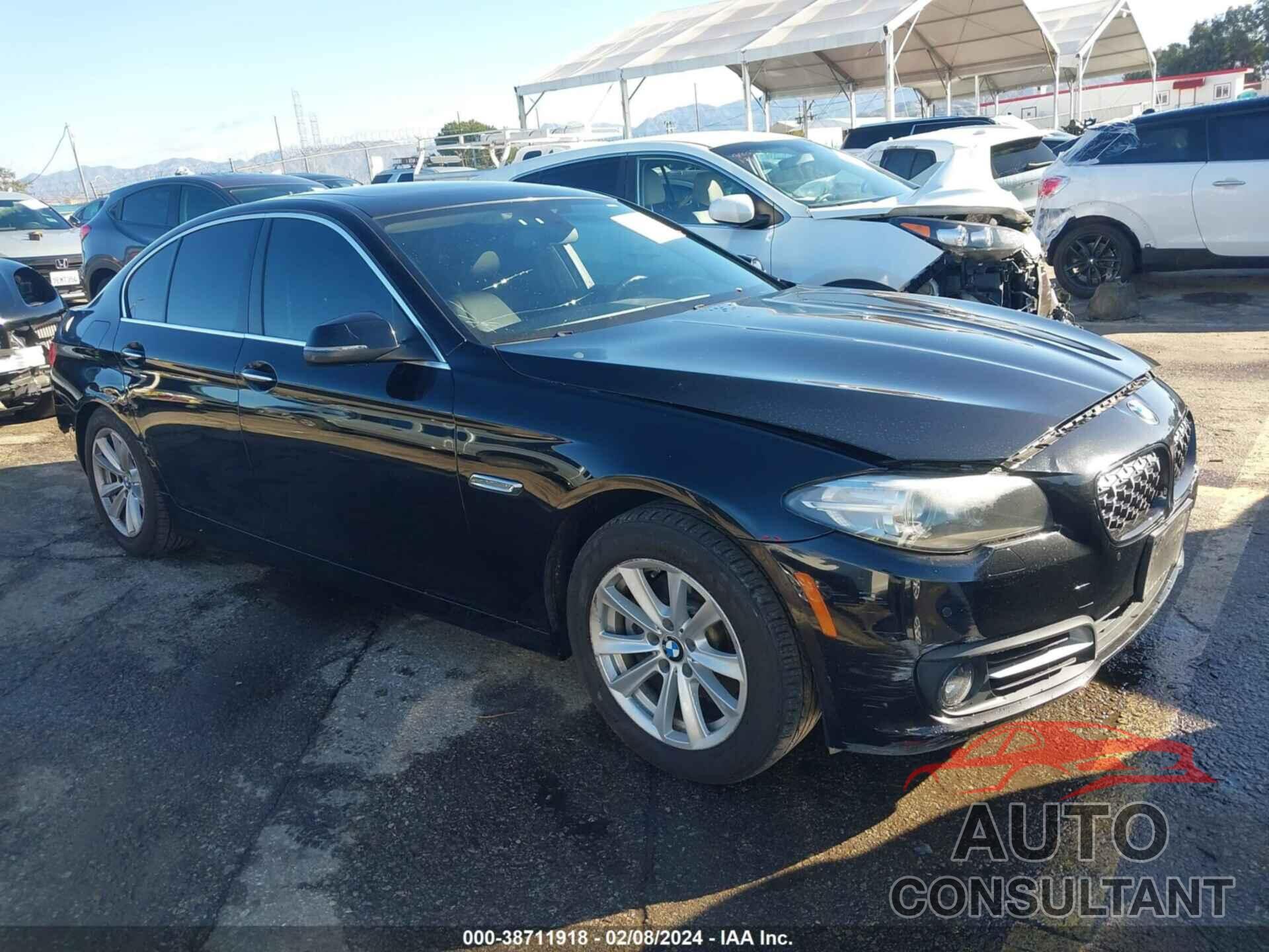 BMW 528I 2016 - WBA5A5C56GG351520