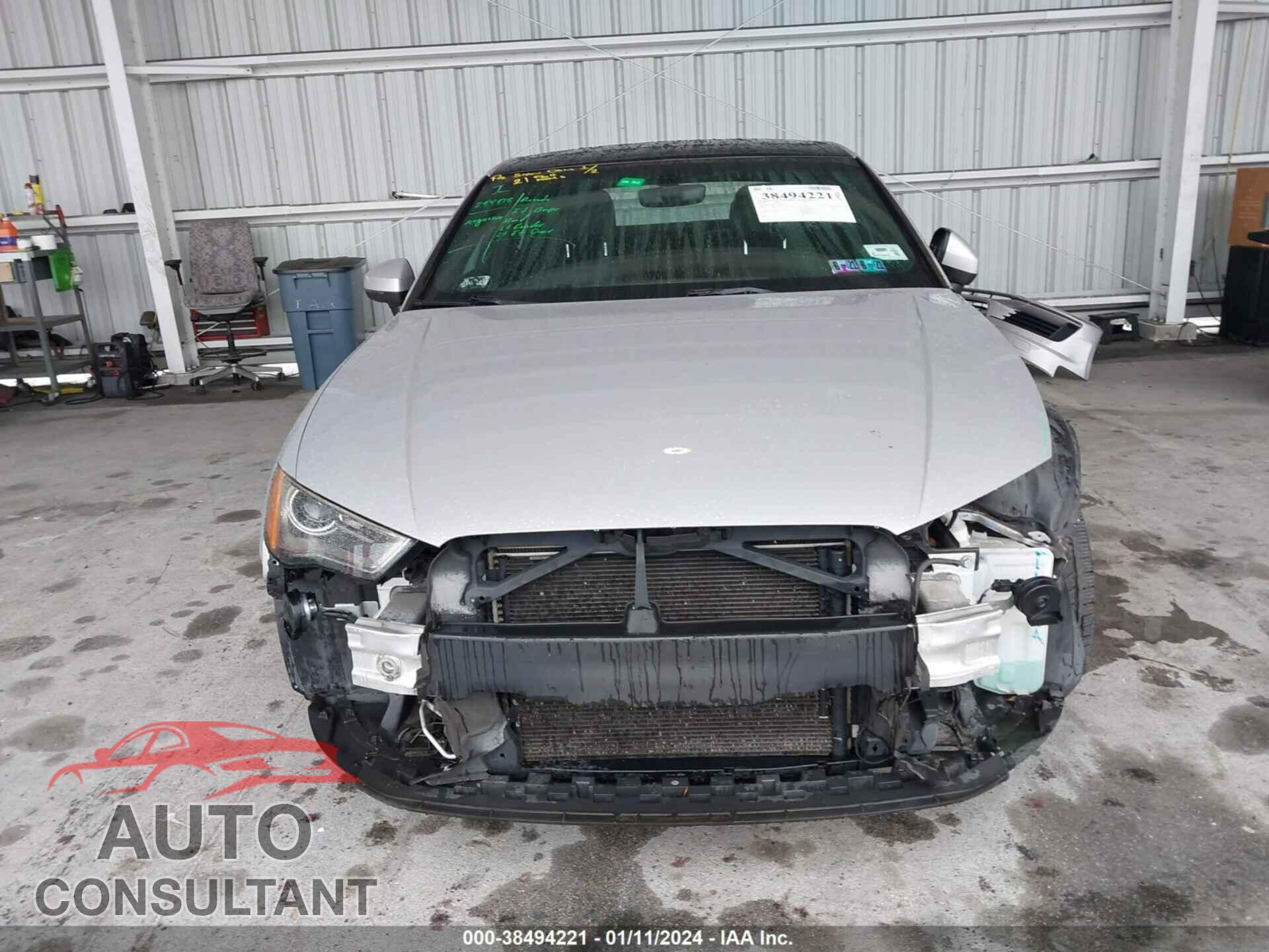 AUDI A3 2016 - WAUA7GFF2G1047357