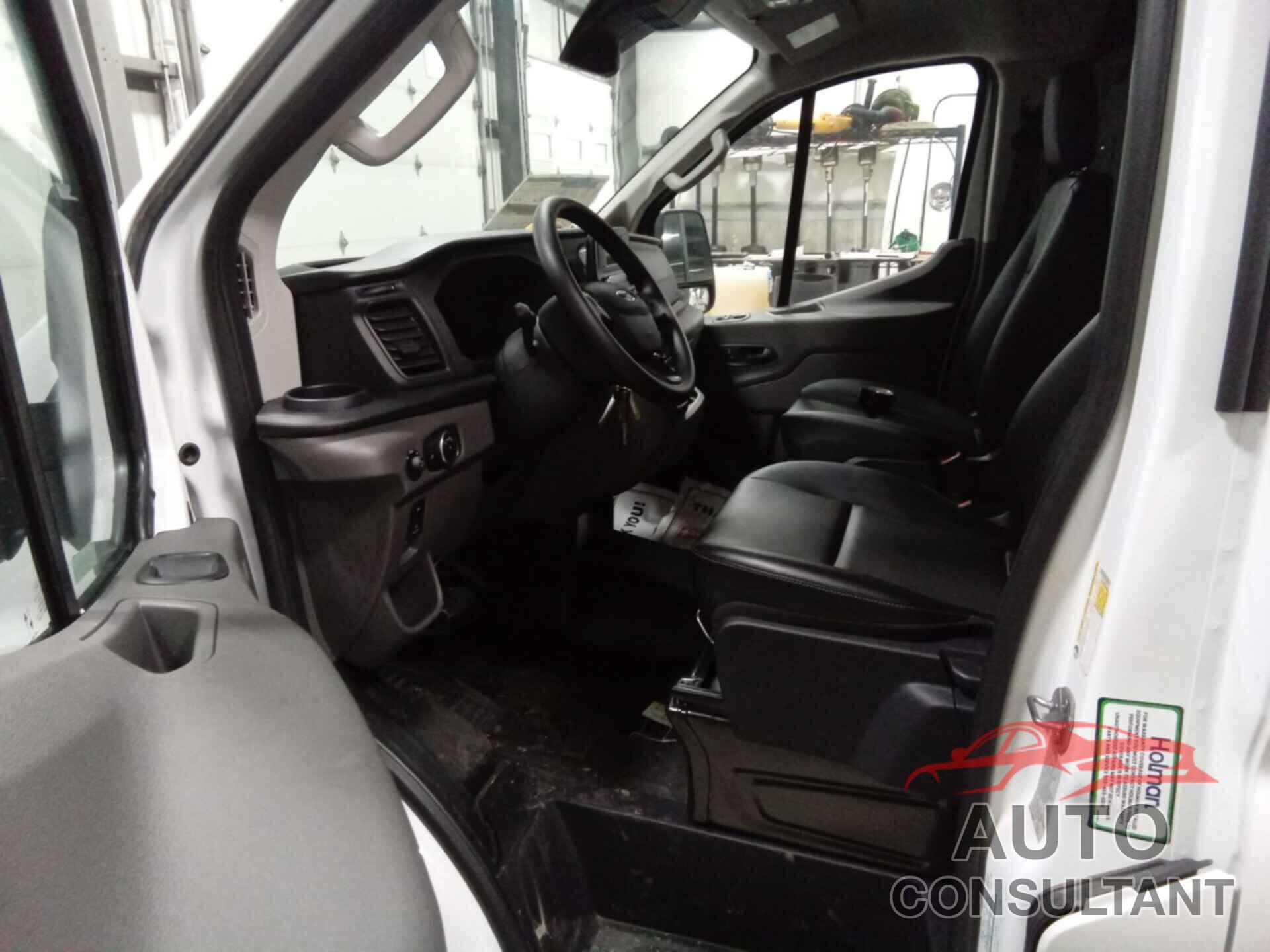 FORD TRANSIT-150 CARGO VAN 2021 - 1FTYE1Y89MKA91669