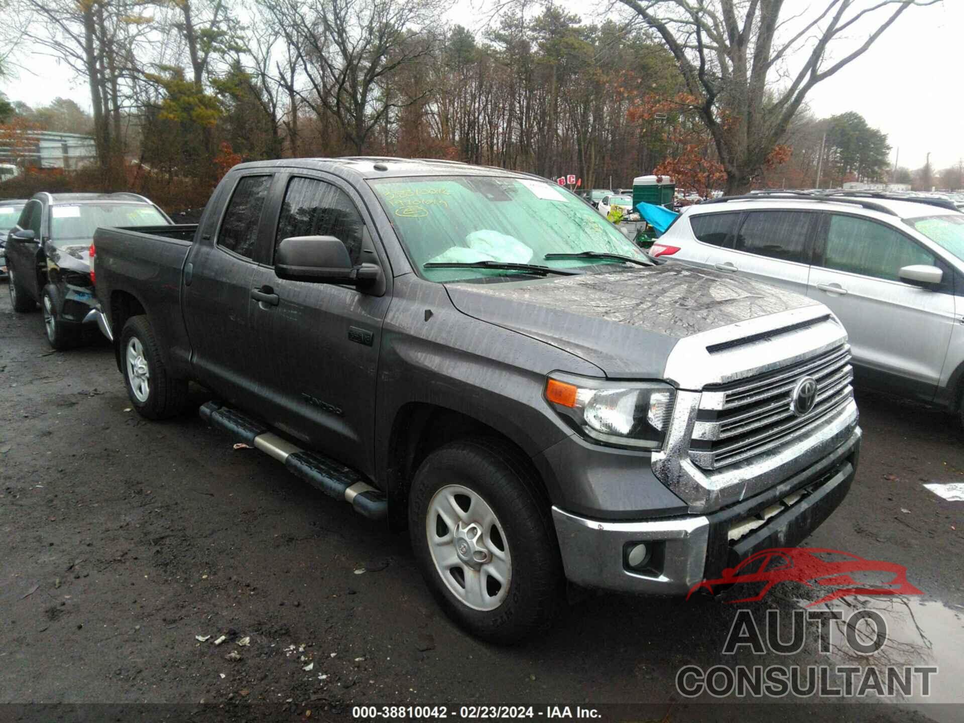 TOYOTA TUNDRA 2019 - 5TFUY5F14KX847217