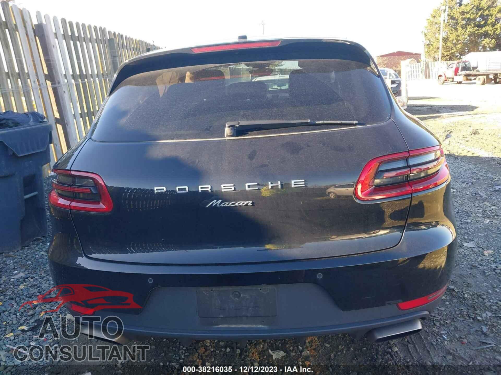 PORSCHE MACAN 2018 - WP1AA2A56JLB17913