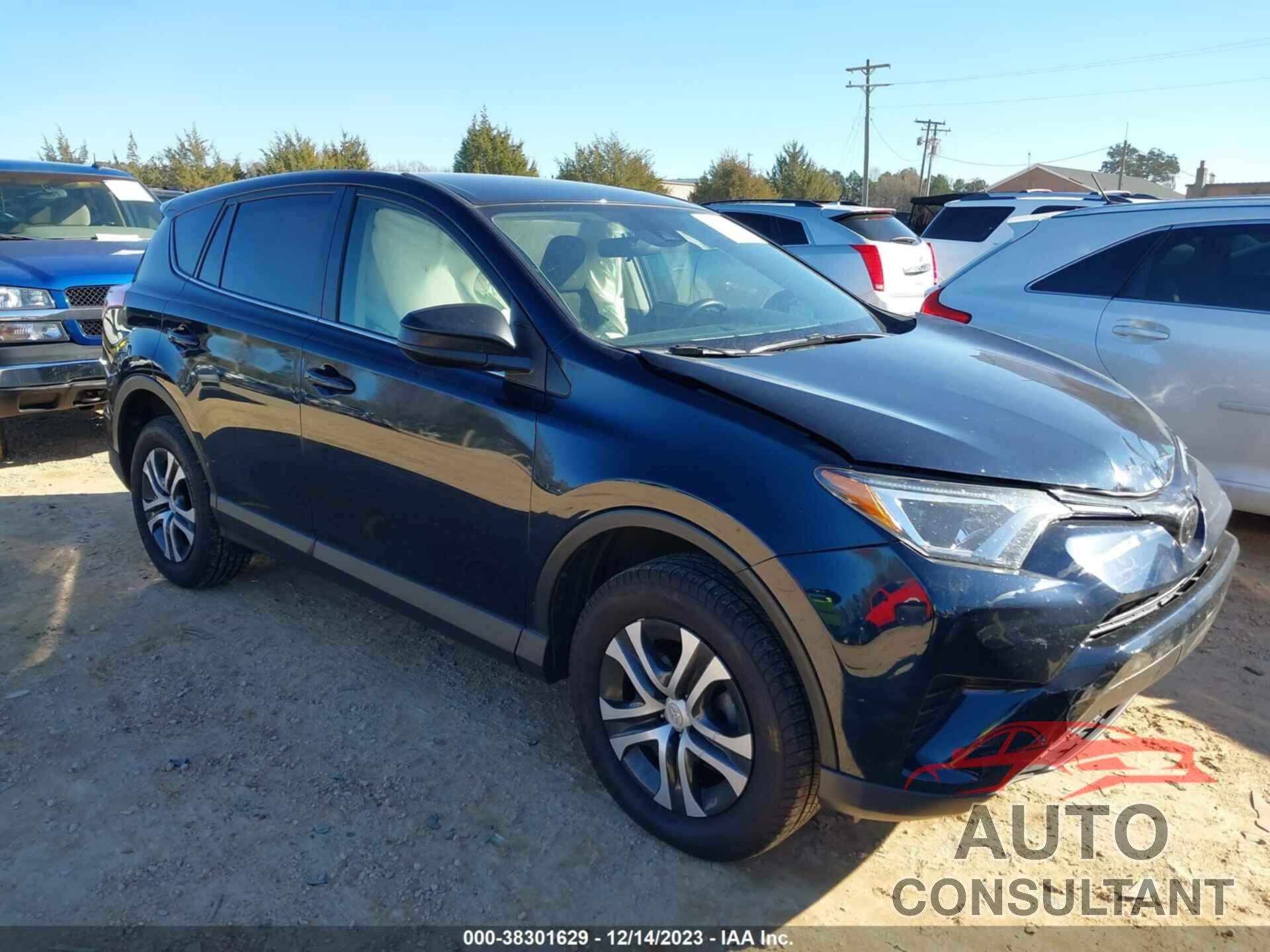 TOYOTA RAV4 2018 - JTMBFREVXJJ257484