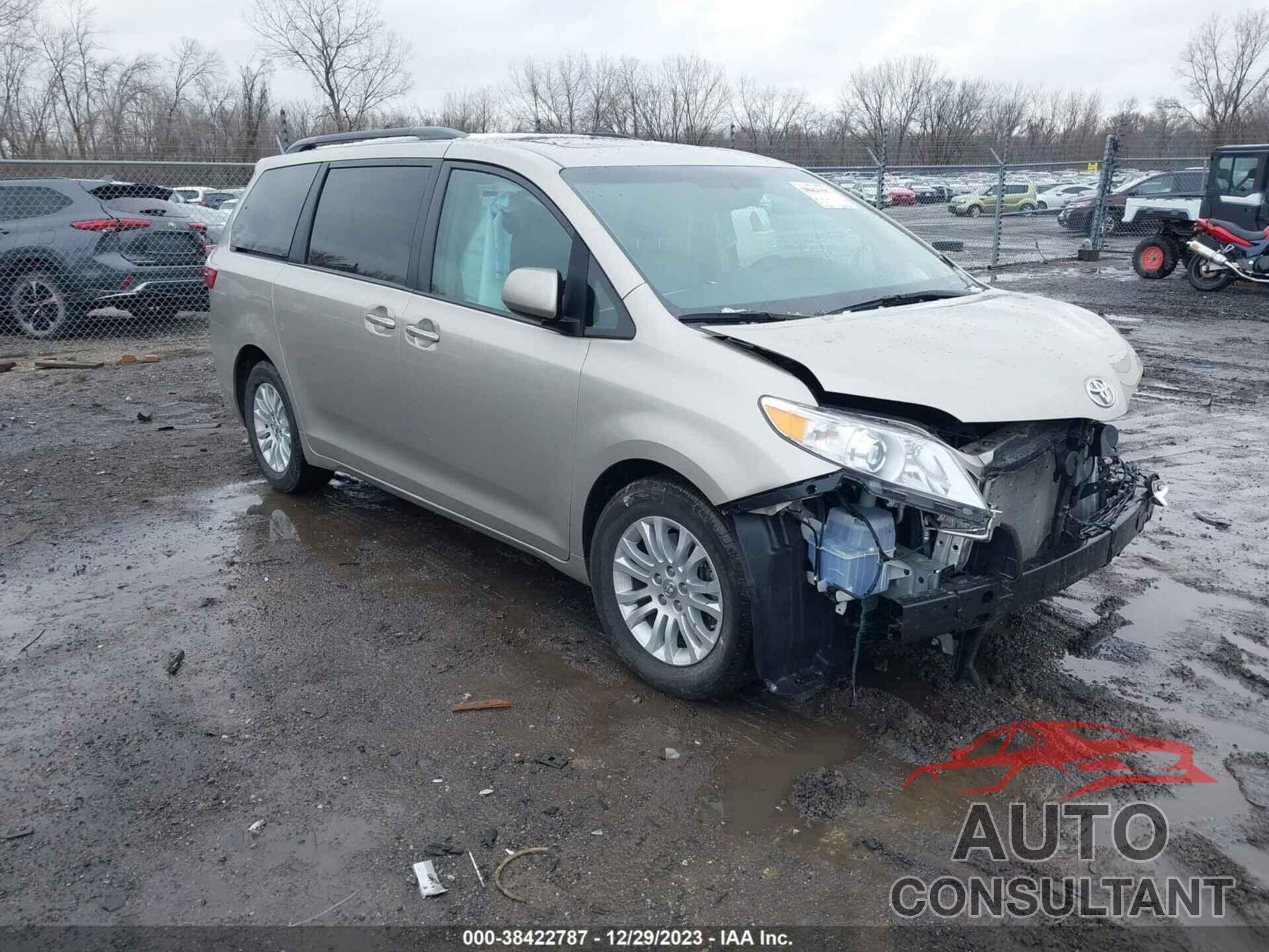 TOYOTA SIENNA 2017 - 5TDYZ3DC7HS880198