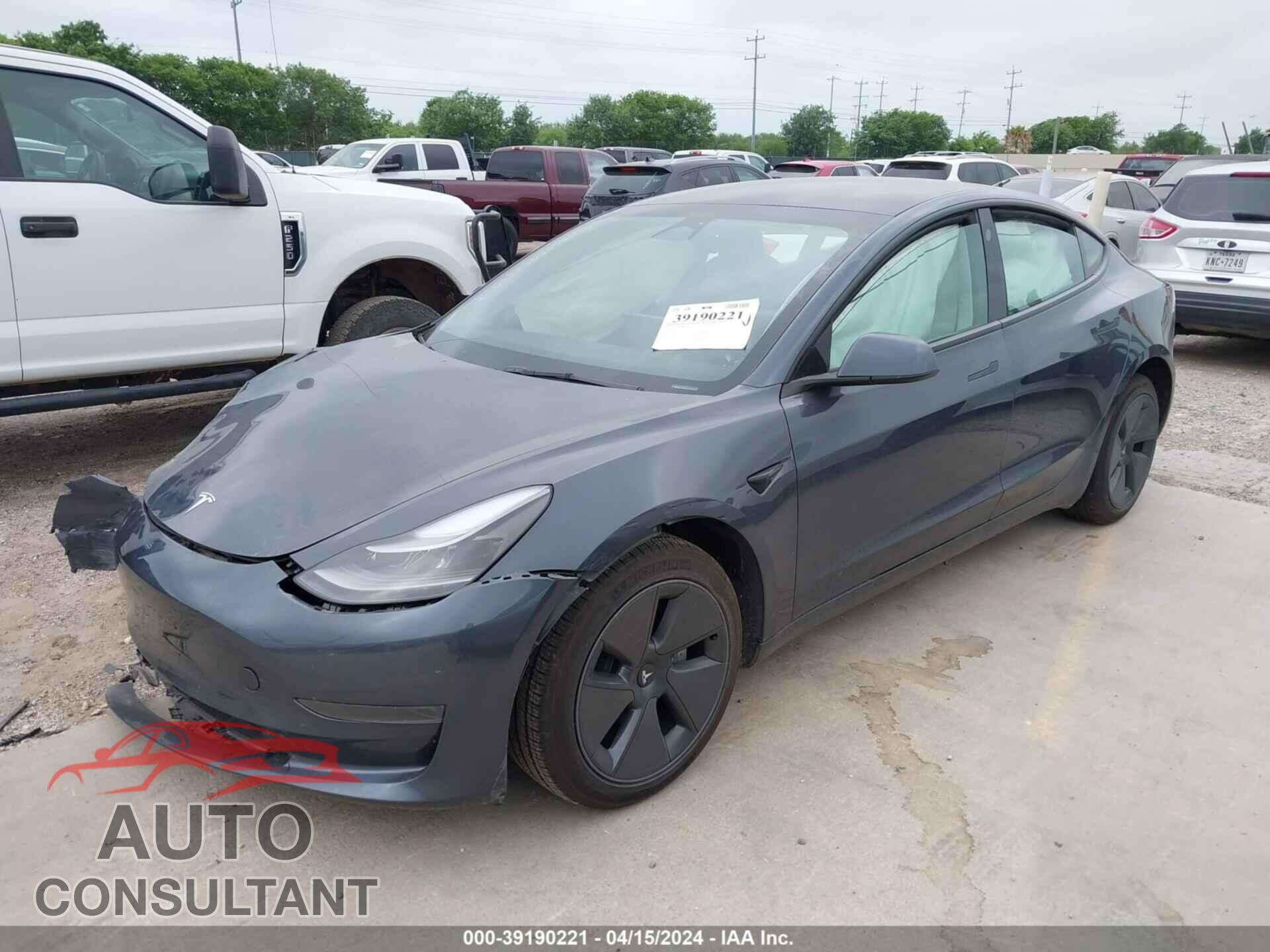 TESLA MODEL 3 2023 - 5YJ3E1EA7PF639395
