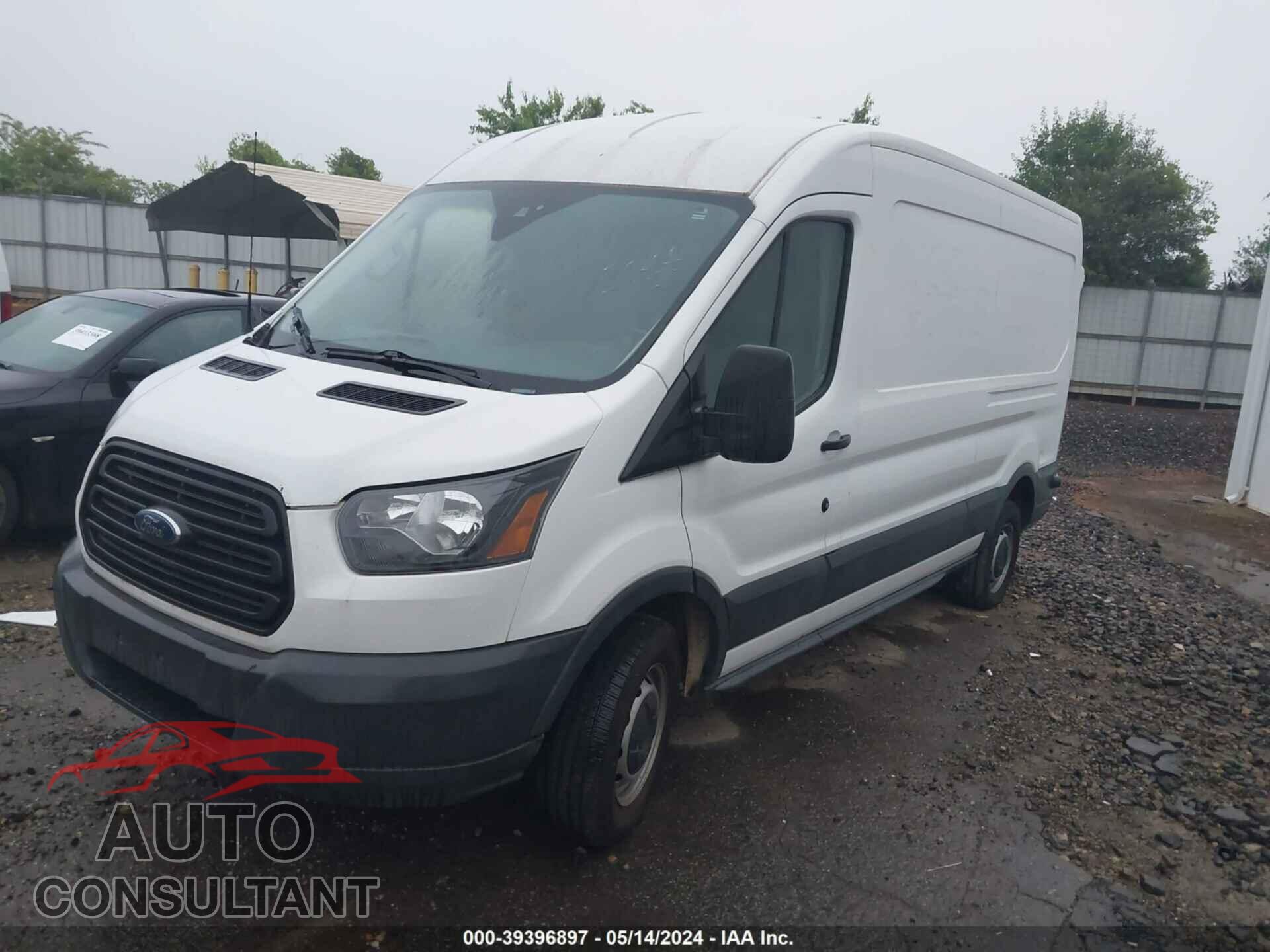 FORD TRANSIT-150 2017 - 1FTYE2CM4HKA64847