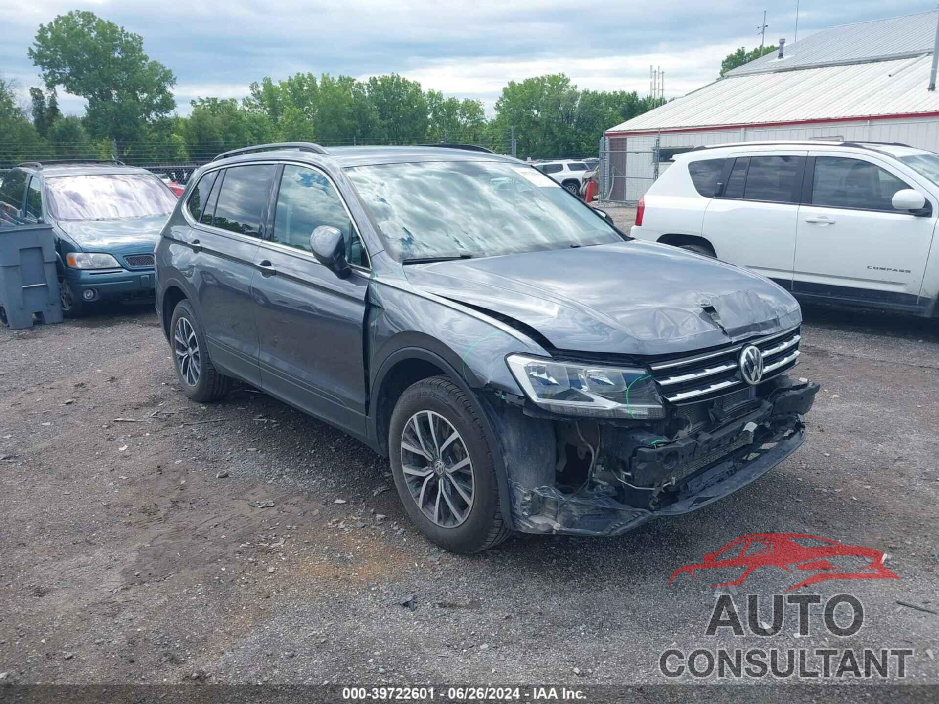 VOLKSWAGEN TIGUAN 2019 - 3VV2B7AX2KM158400