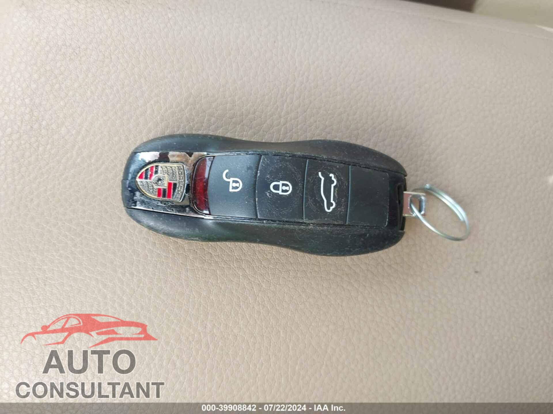 PORSCHE MACAN 2017 - WP1AA2A52HLB05932