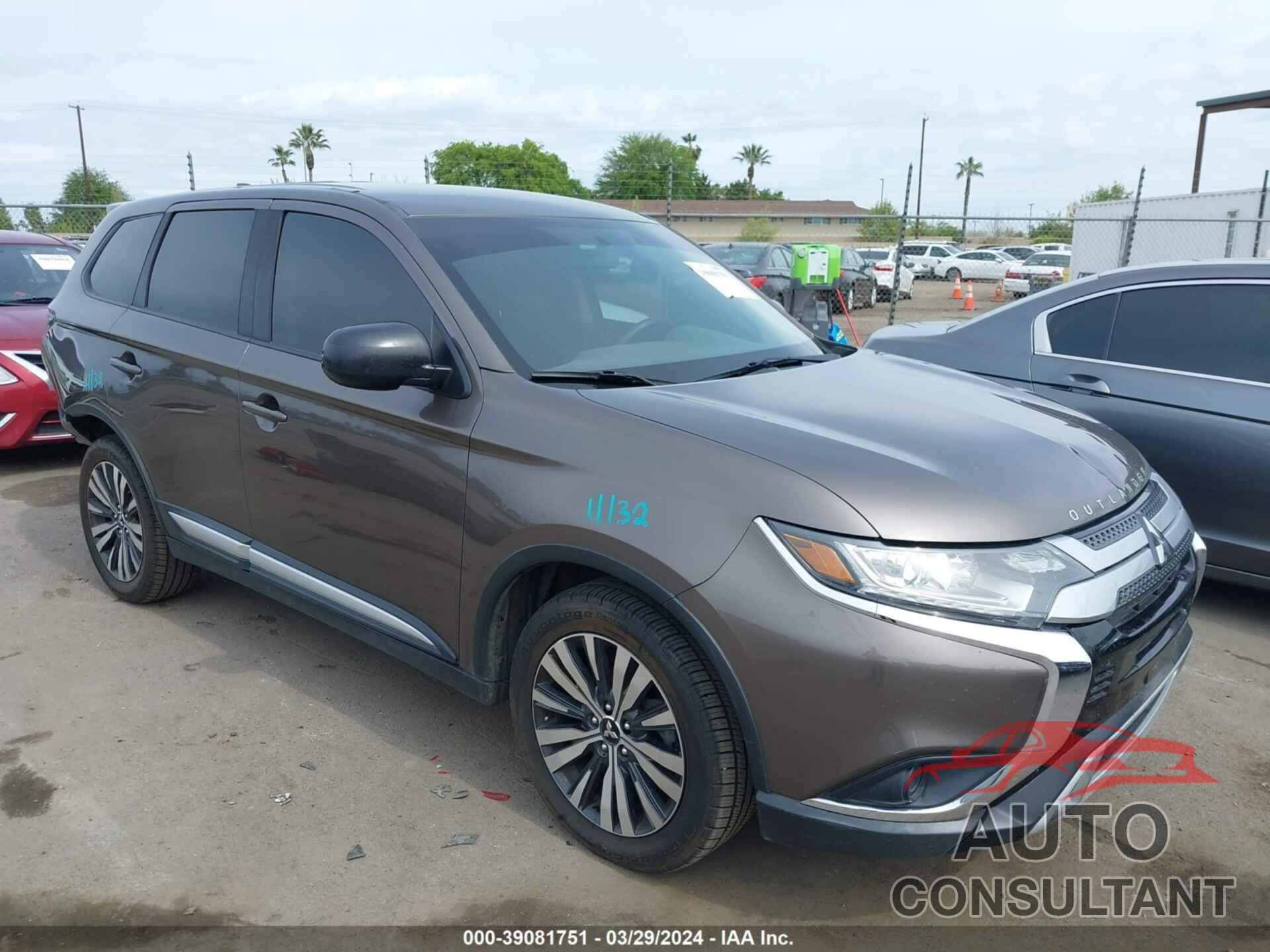 MITSUBISHI OUTLANDER 2019 - JA4AD2A35KZ009041