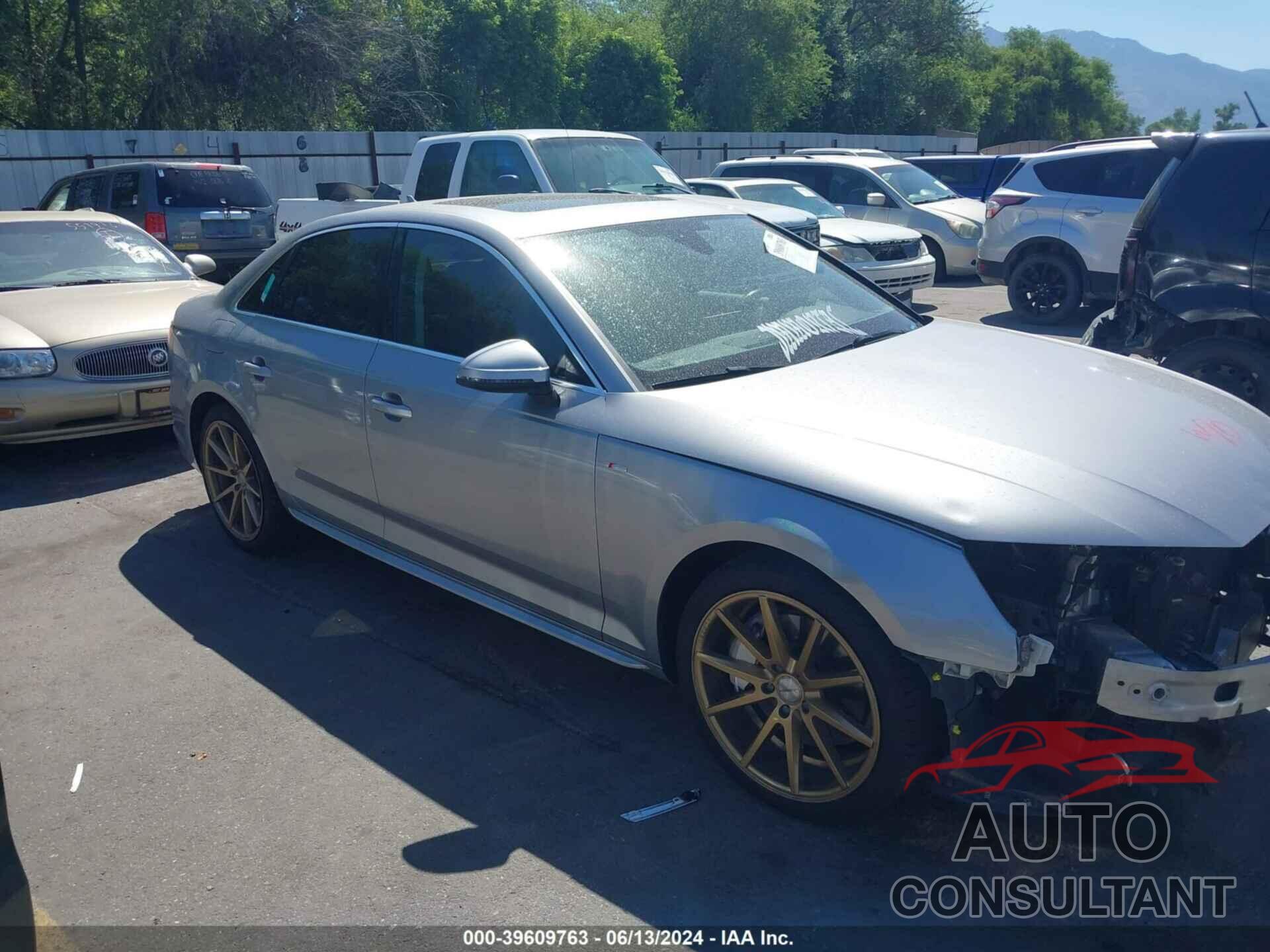 AUDI A4 2018 - WAUENAF45JA033849