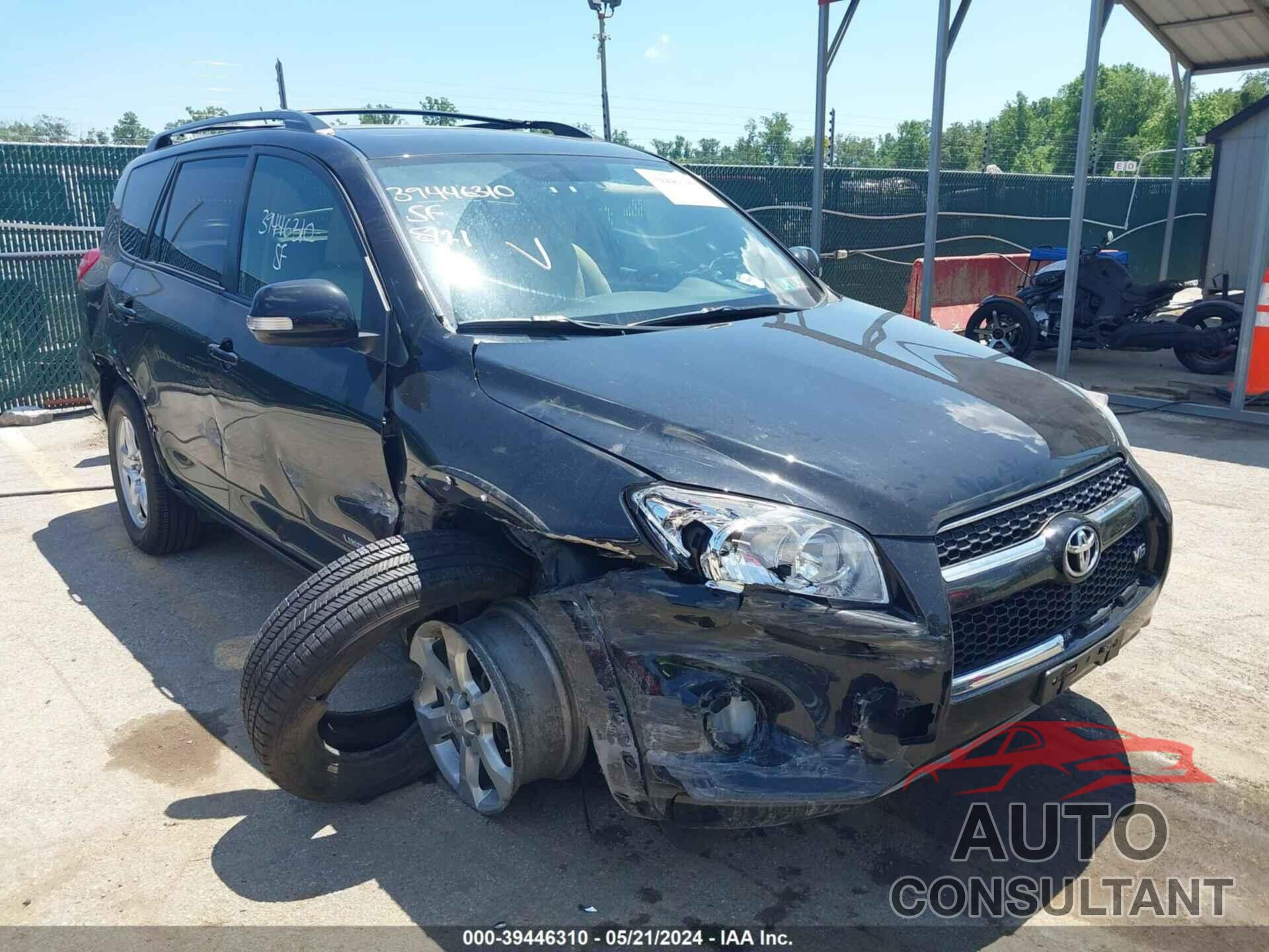 TOYOTA RAV4 2011 - JTMEK4DV0B5104488