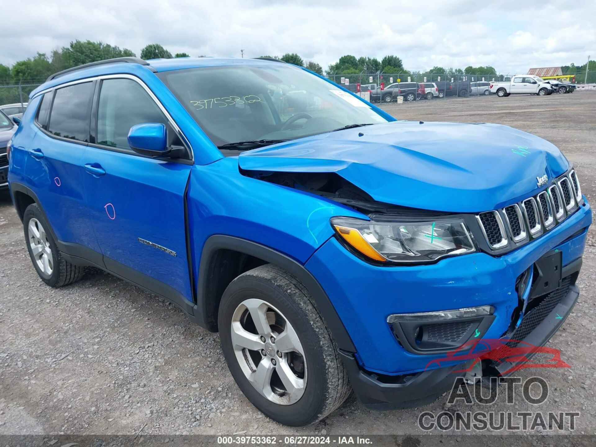 JEEP COMPASS 2018 - 3C4NJDBB3JT256114