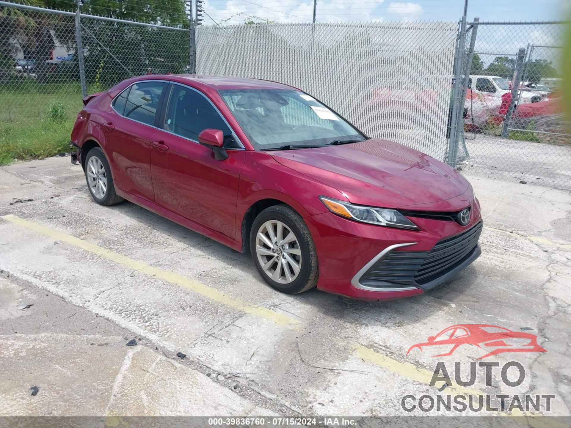 TOYOTA CAMRY 2021 - 4T1C11AK8MU555093