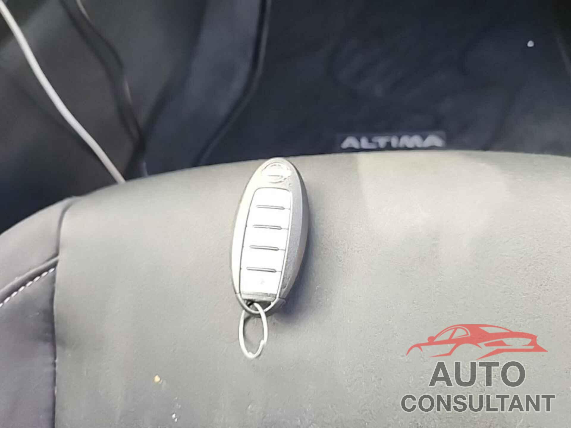 NISSAN ALTIMA 2021 - 1N4BL4DV7MN330617