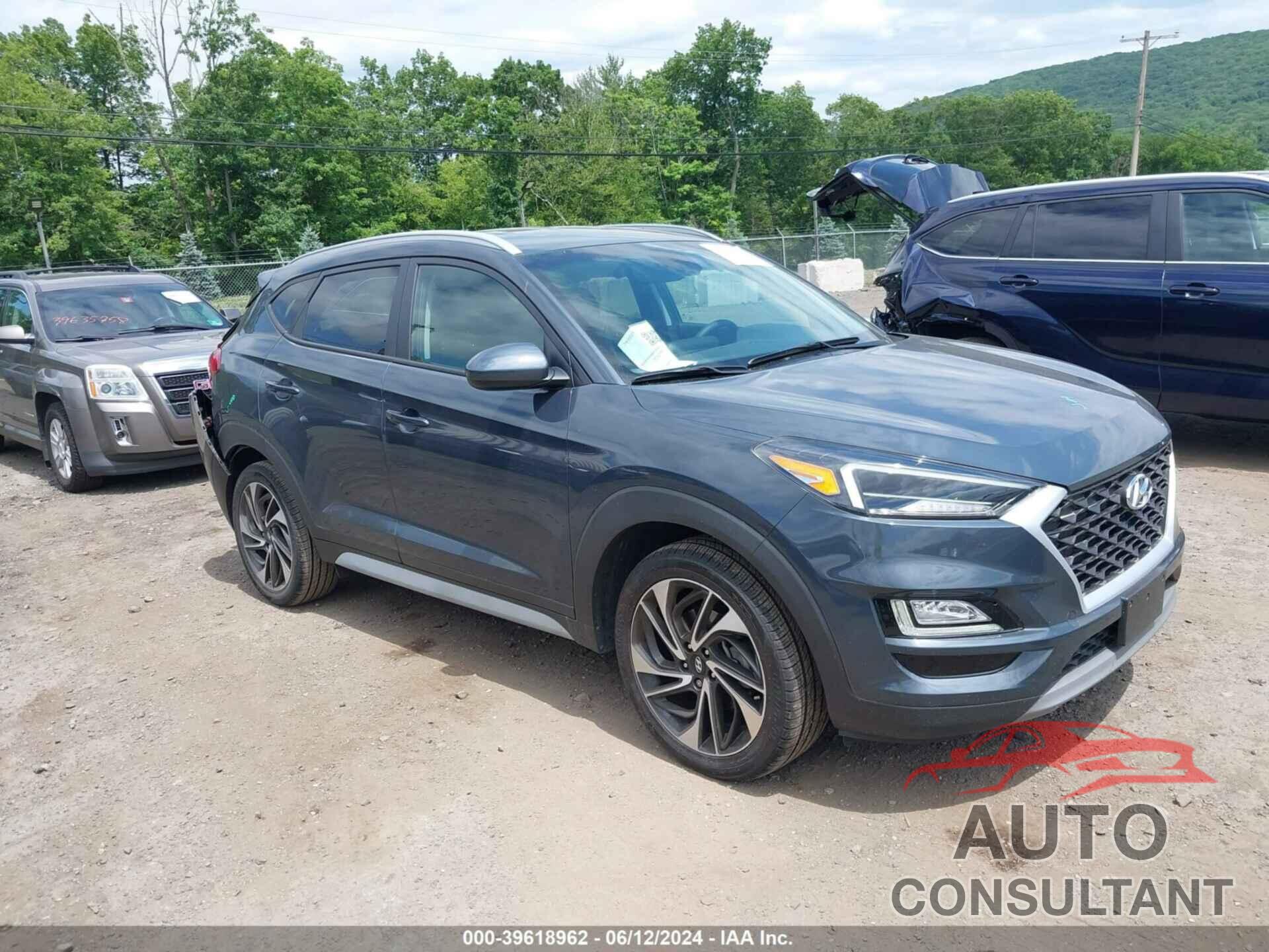 HYUNDAI TUCSON 2019 - KM8J3CAL2KU042036