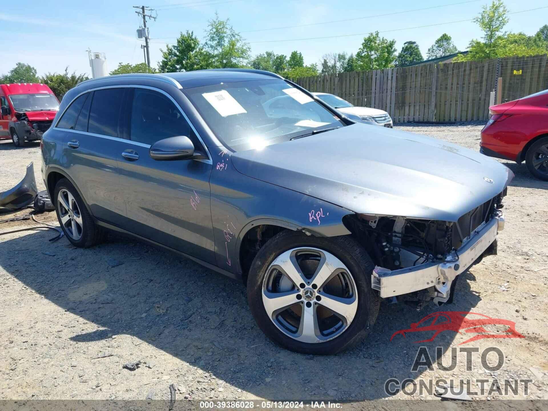 MERCEDES-BENZ GLC 300 2019 - WDC0G4KB4KF576461