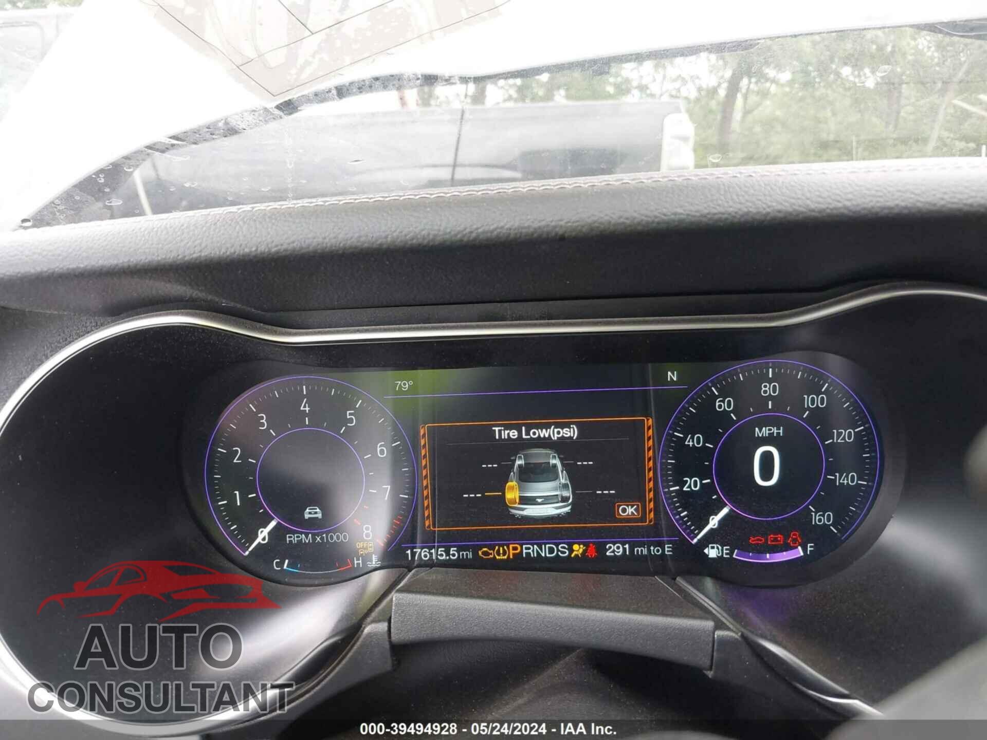 FORD MUSTANG 2023 - 1FA6P8CF7P5305826