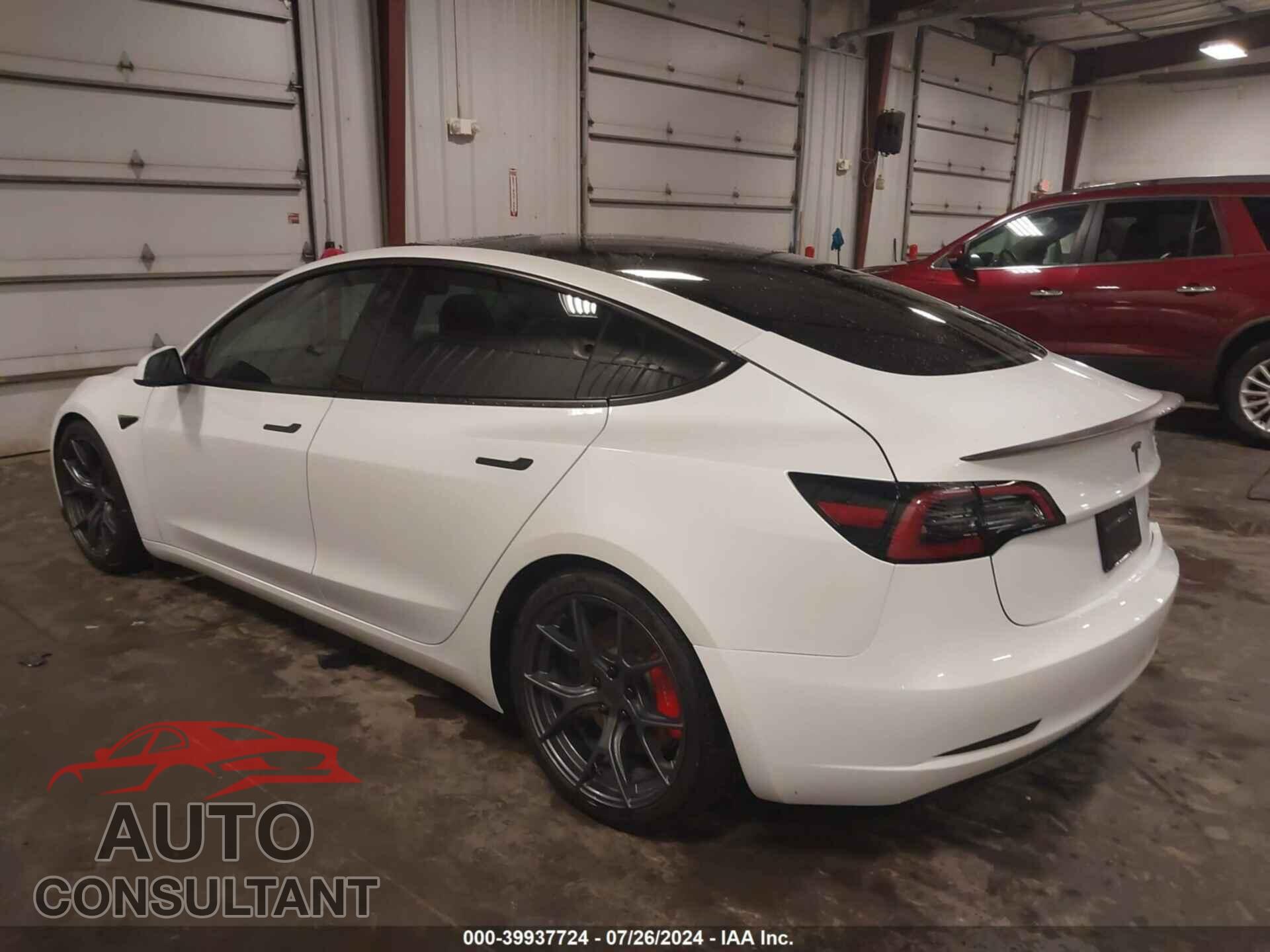 TESLA MODEL 3 2023 - 5YJ3E1EC0PF483427