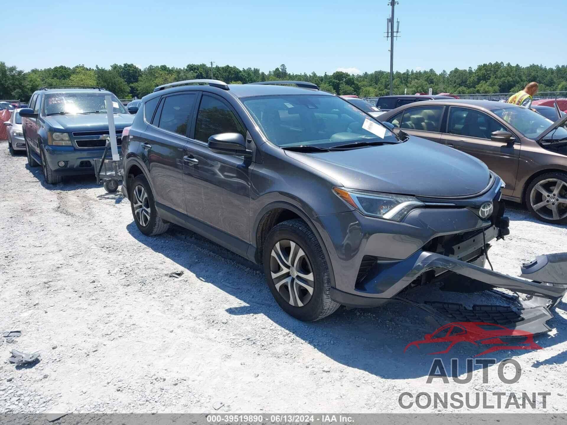 TOYOTA RAV4 2017 - JTMZFREV7HJ709559