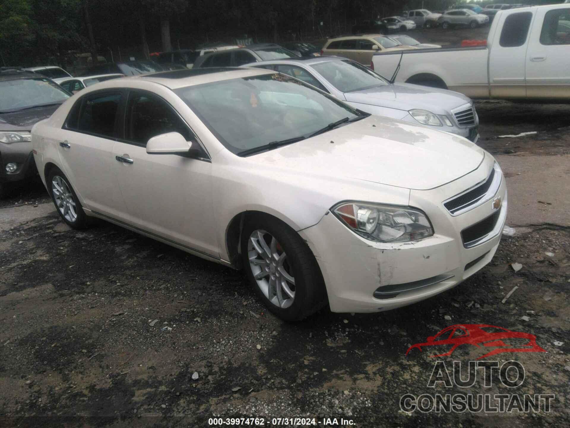 CHEVROLET MALIBU 2011 - 1G1ZE5EU2BF360669