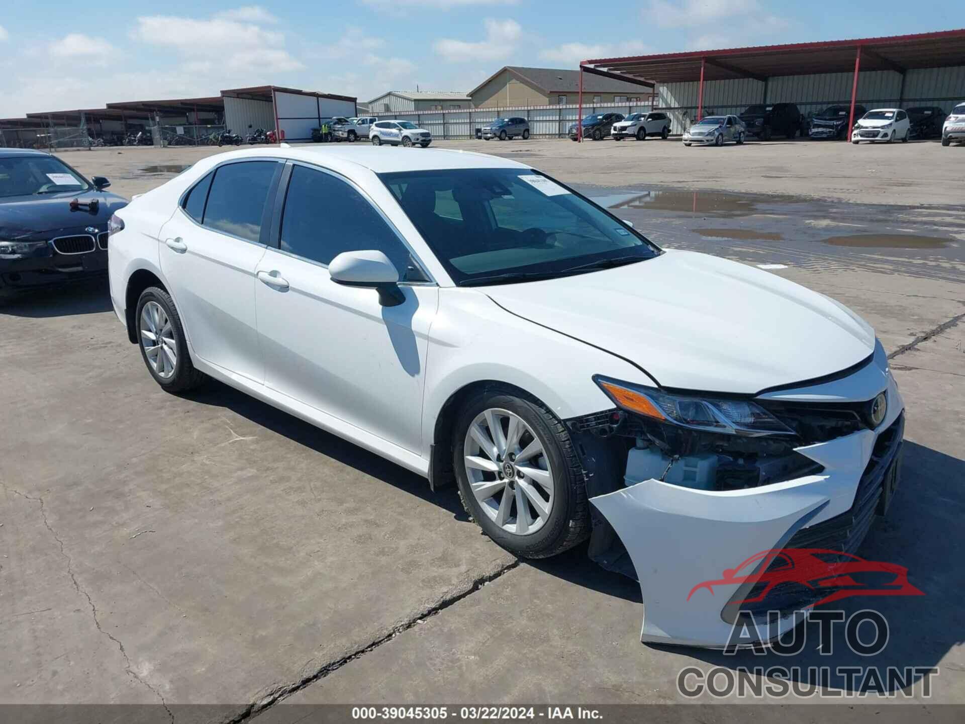 TOYOTA CAMRY 2023 - 4T1C11AK1PU739781