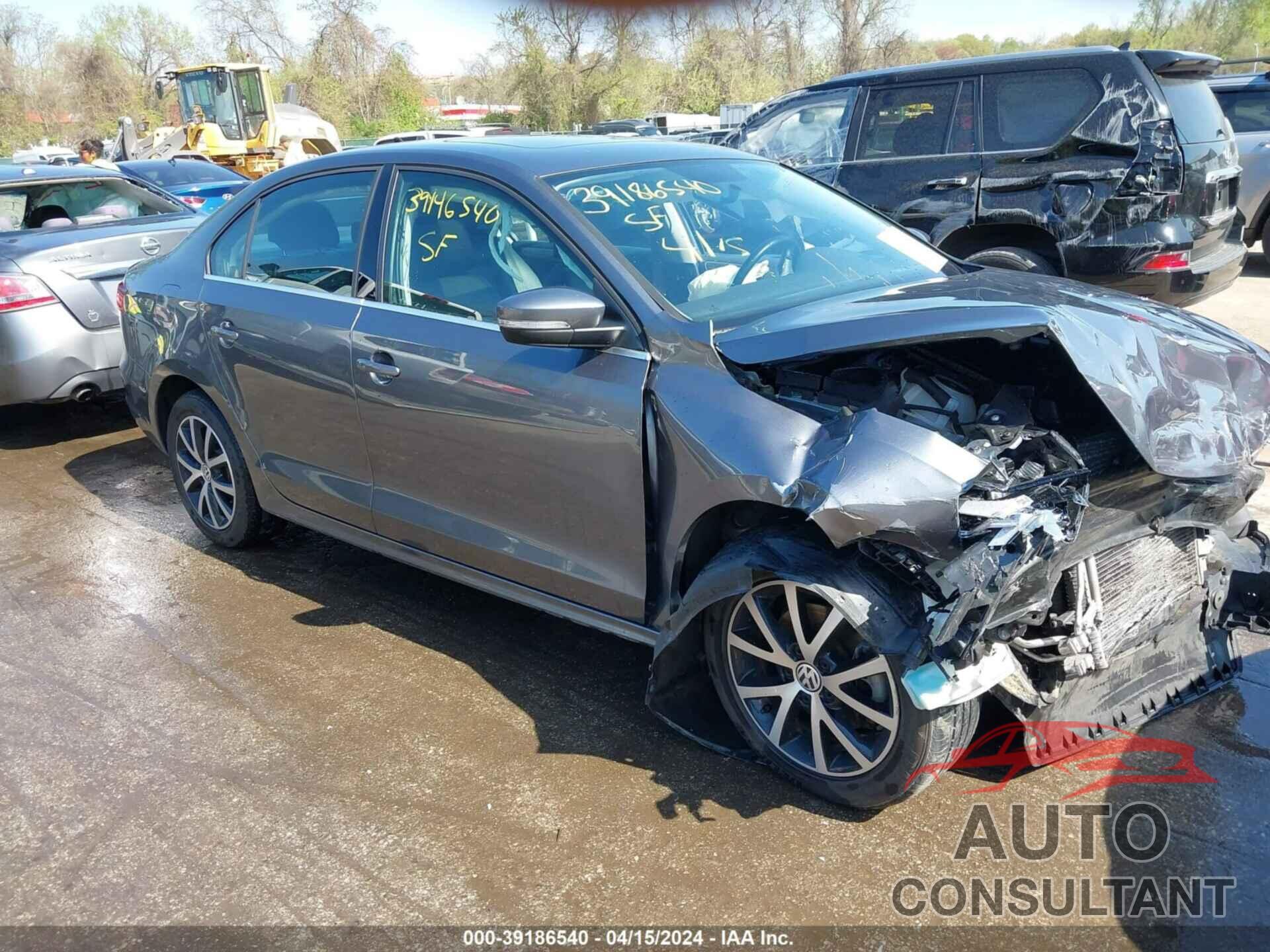 VOLKSWAGEN JETTA 2017 - 3VWDB7AJ7HM337539