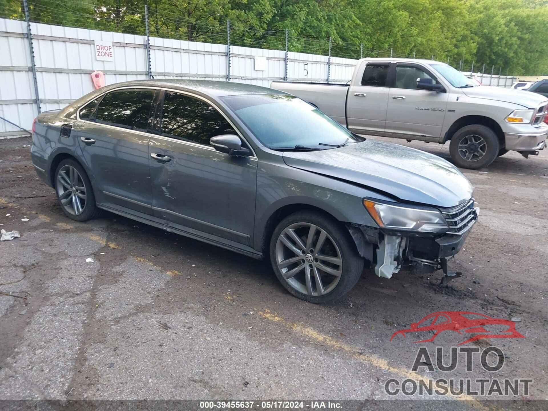 VOLKSWAGEN PASSAT 2016 - 1VWAS7A39GC041734