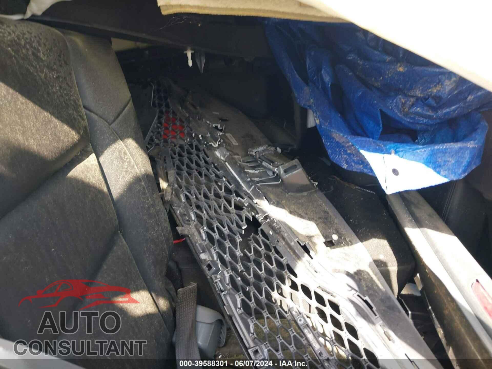 DODGE DURANGO 2021 - 1C4SDJFT5MC696380