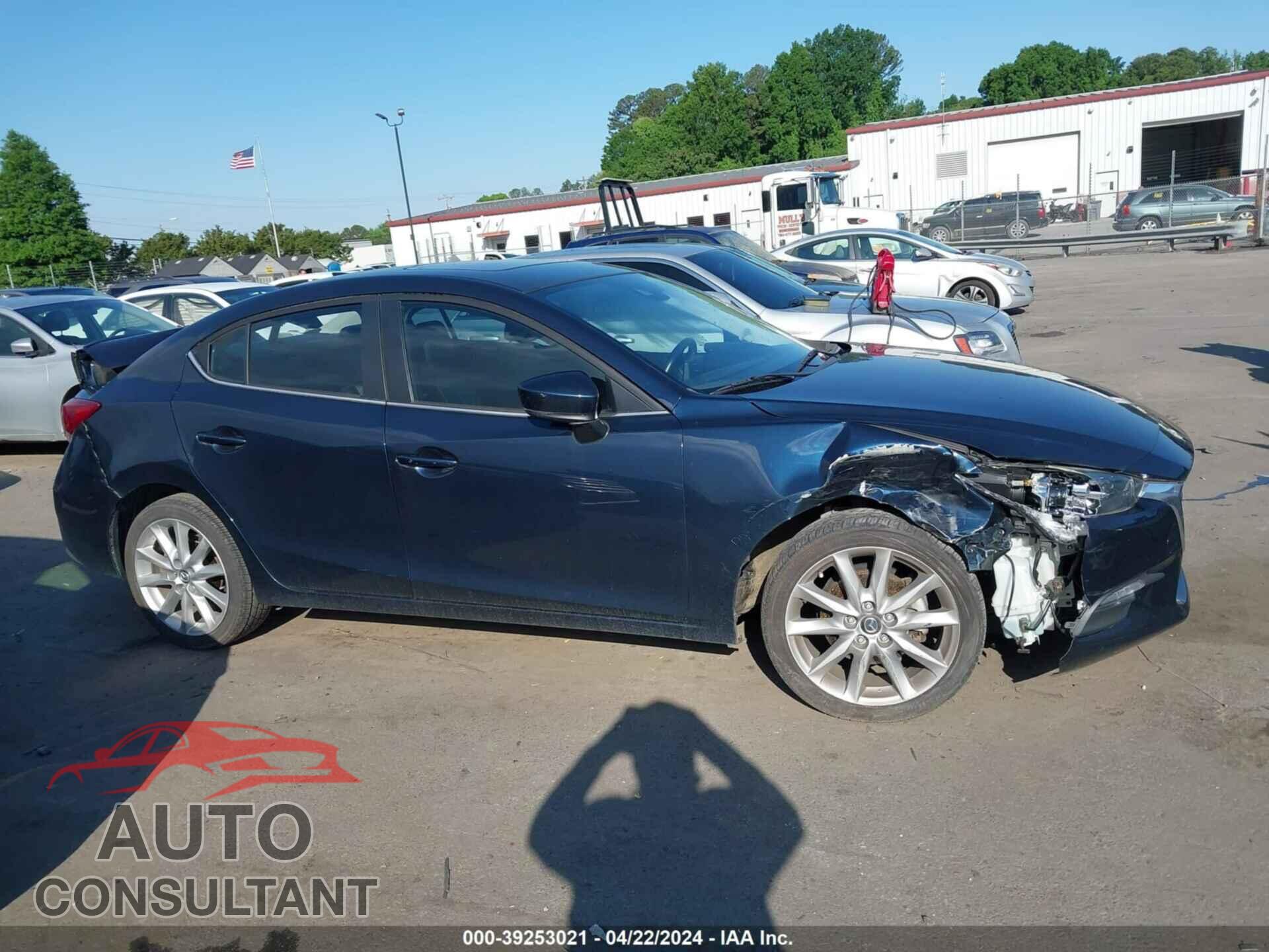 MAZDA MAZDA3 2017 - 3MZBN1V72HM114433