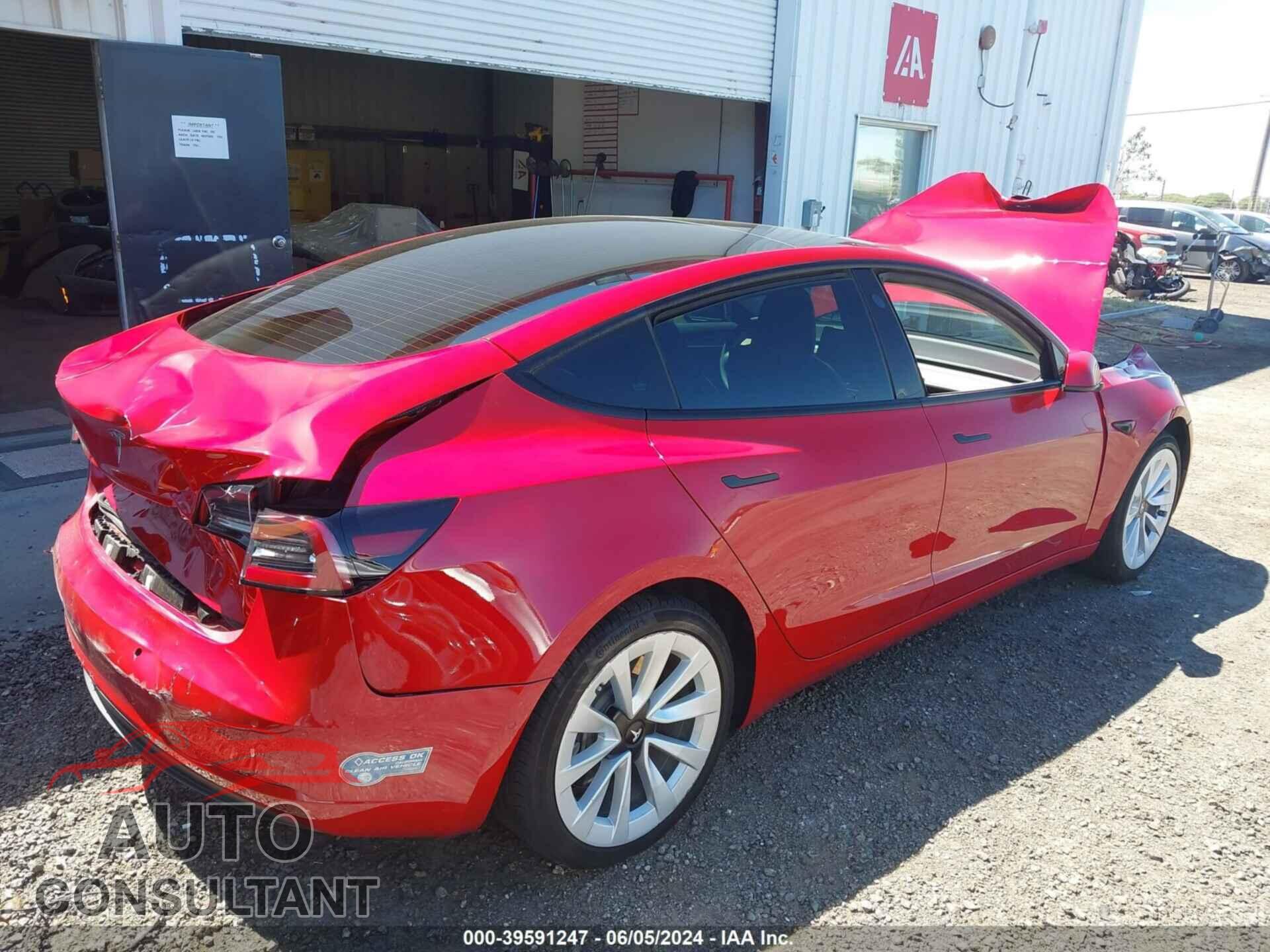 TESLA MODEL 3 2021 - 5YJ3E1EA8MF052800