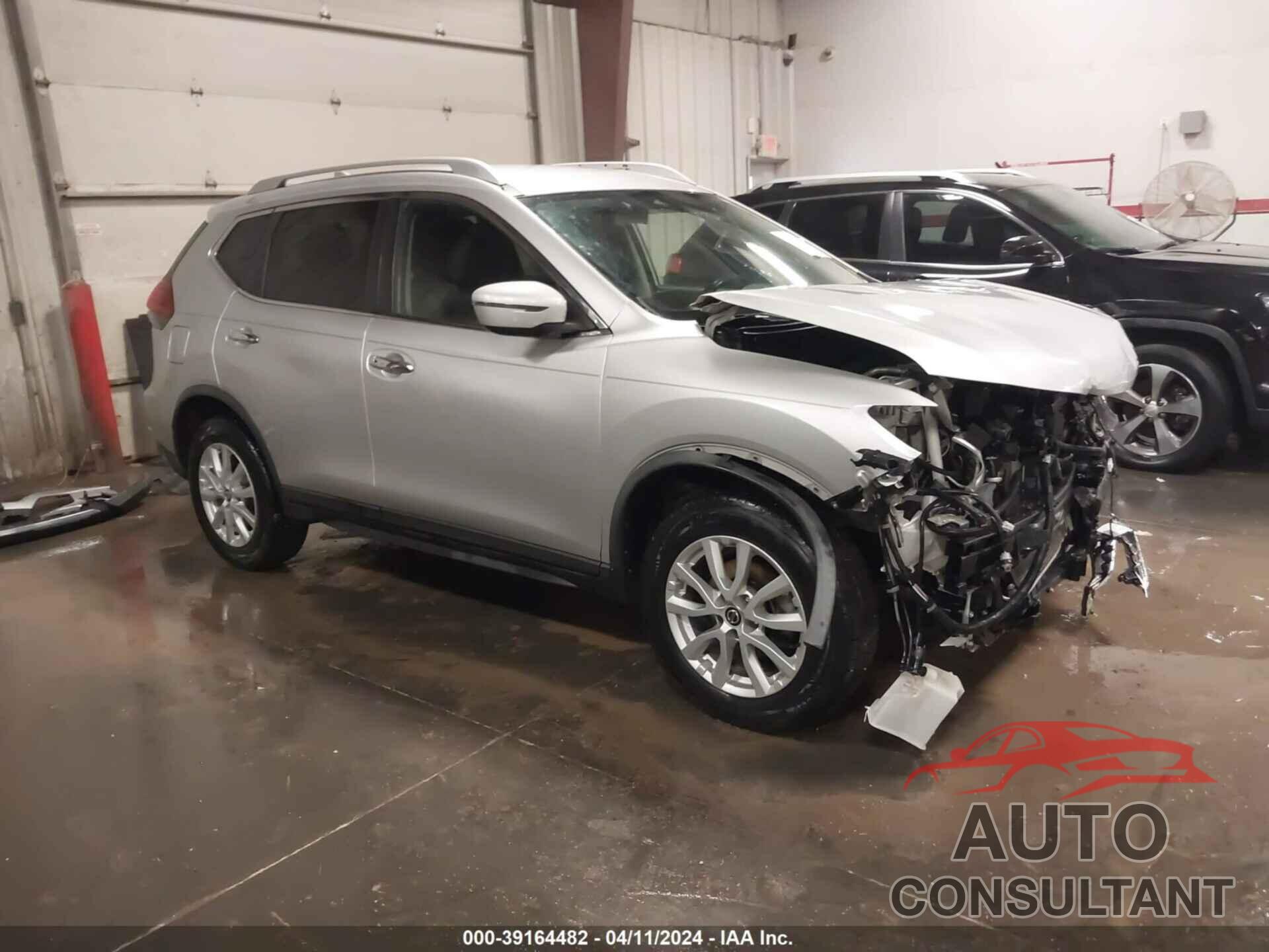 NISSAN ROGUE 2018 - KNMAT2MV4JP530428