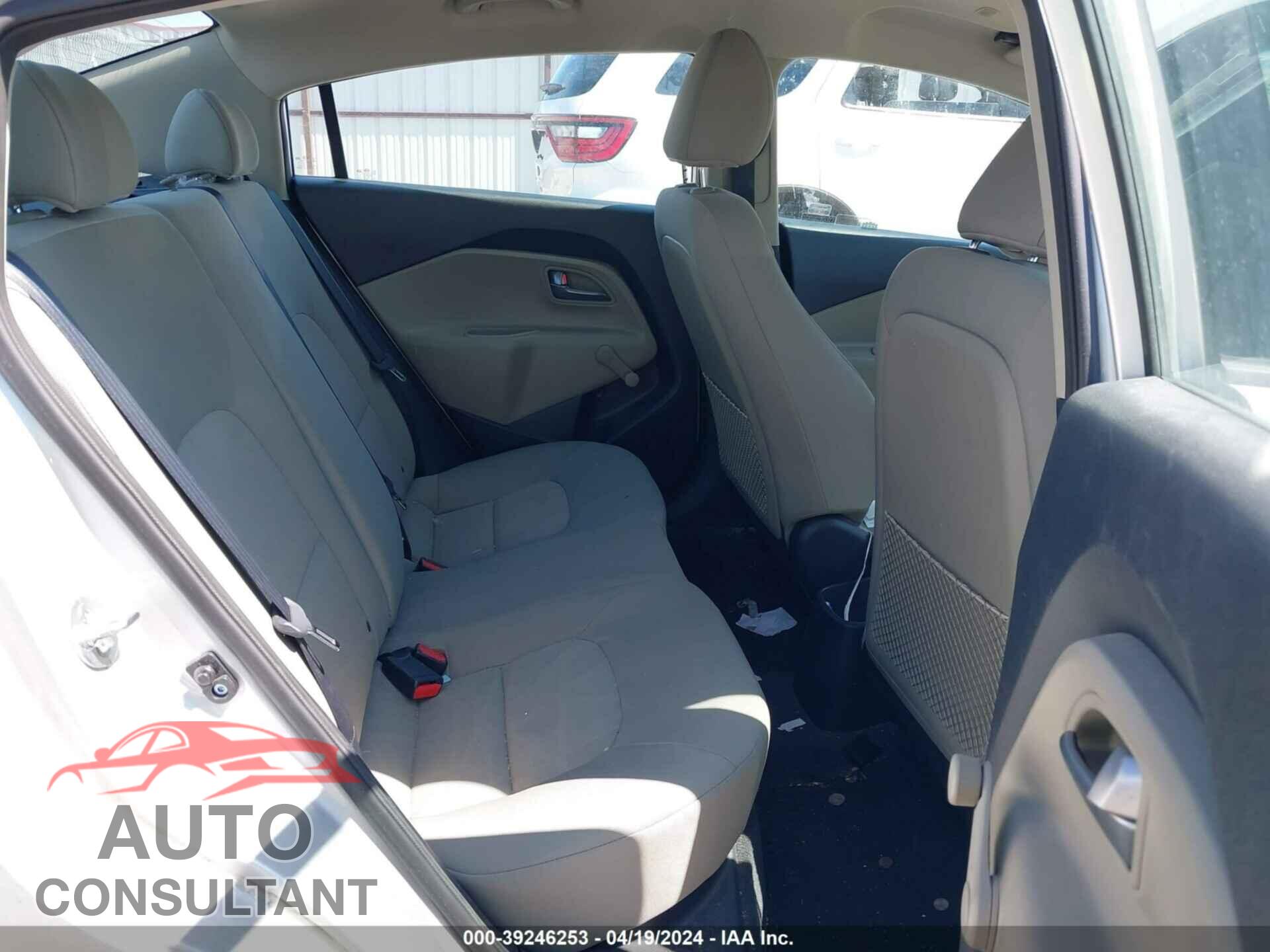 KIA RIO 2017 - KNADM4A33H6050905
