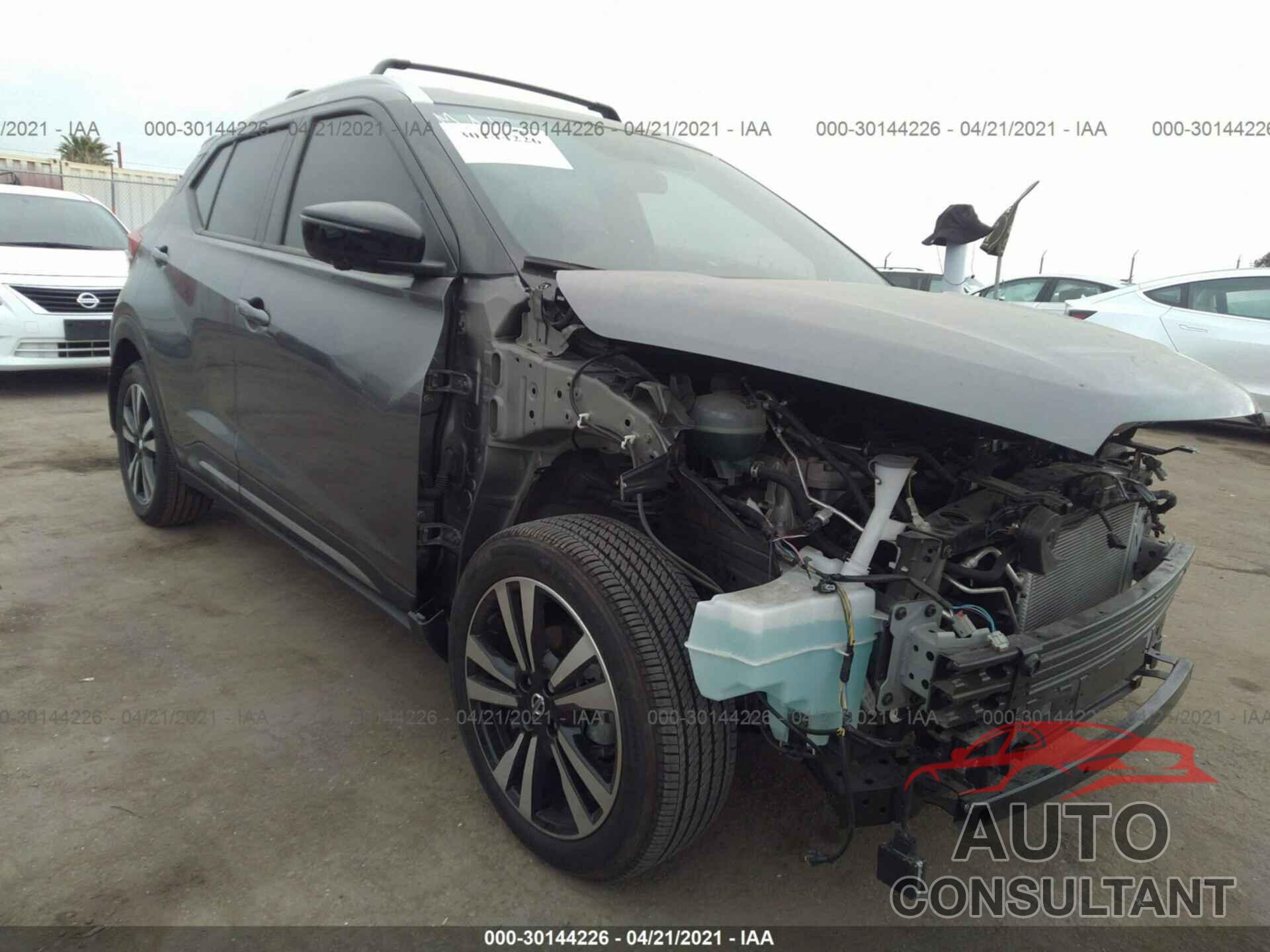 NISSAN KICKS 2019 - 3N1CP5CU8KL551578