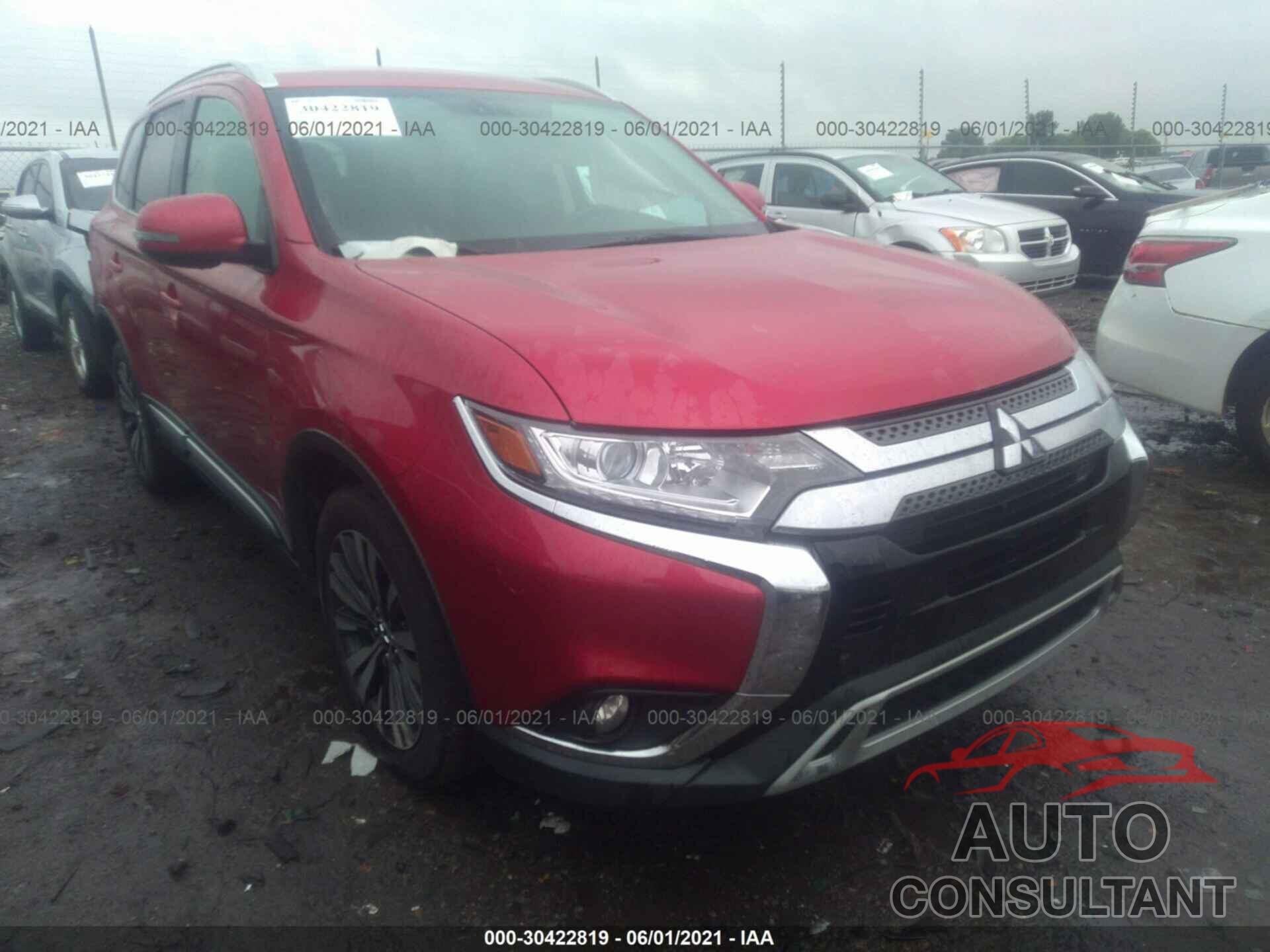 MITSUBISHI OUTLANDER 2019 - JA4AD3A35KZ033426