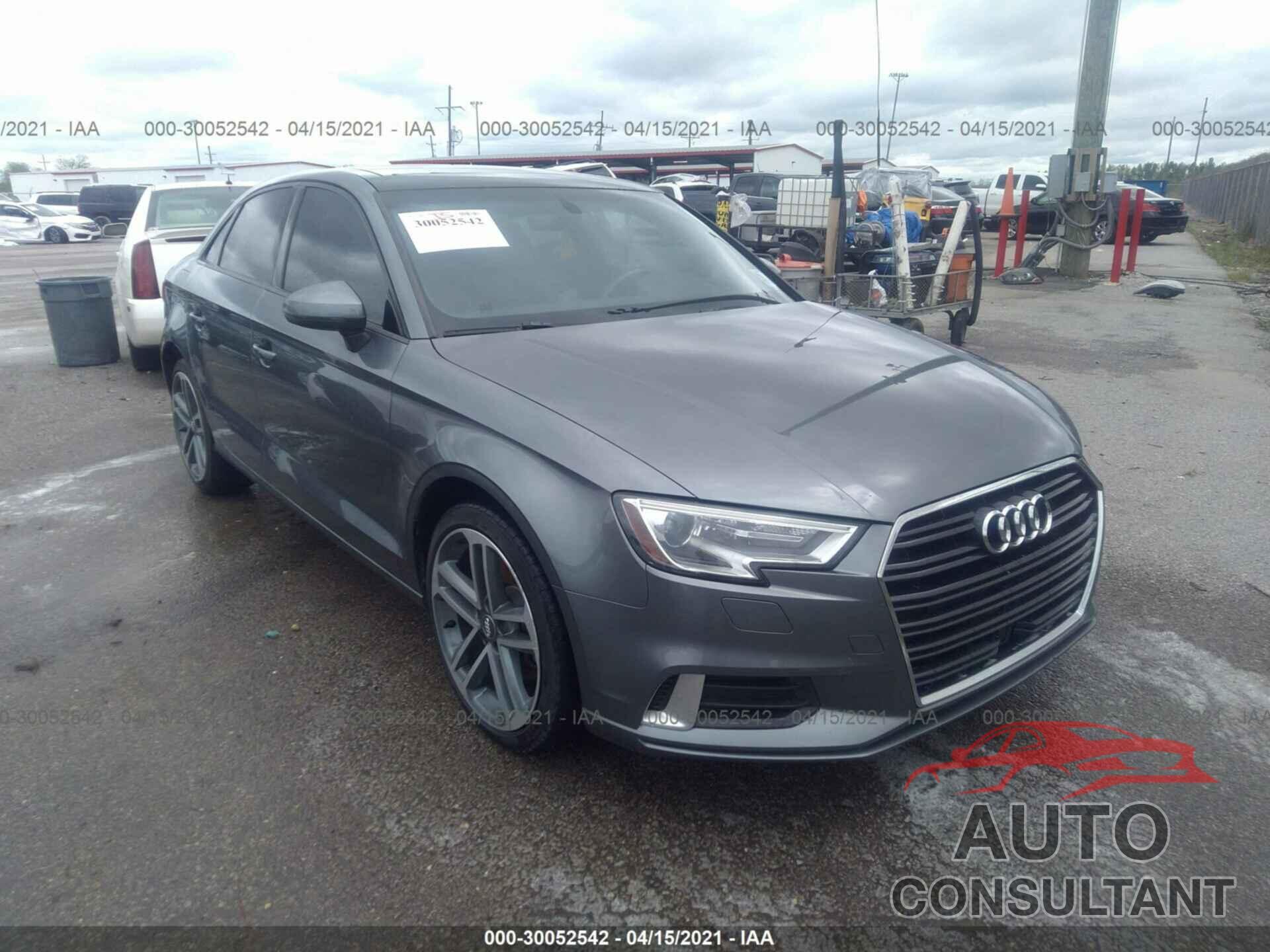 AUDI A3 SEDAN 2017 - WAUAUGFF1H1044122