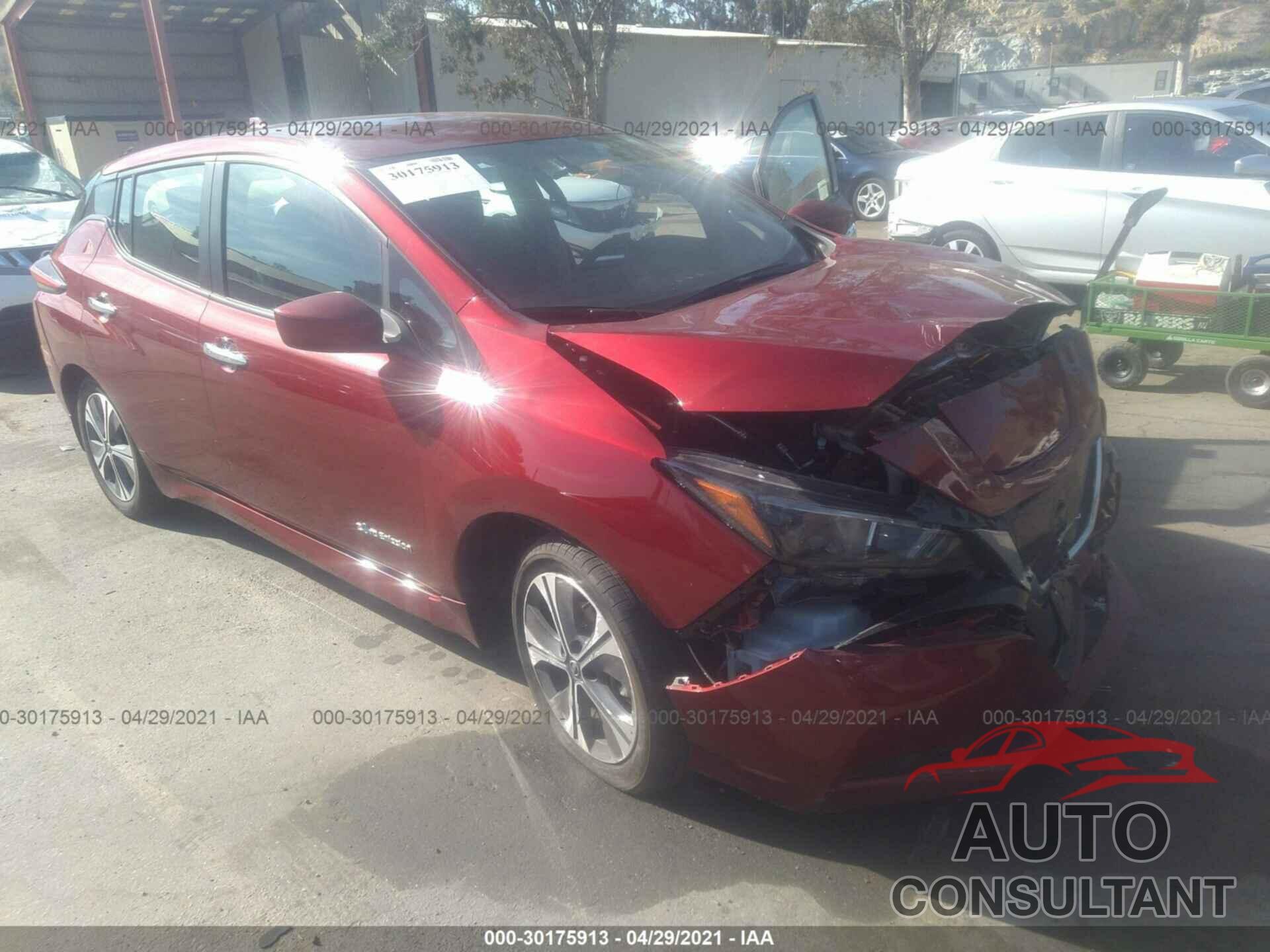 NISSAN LEAF 2019 - 1N4AZ1CP1KC307841