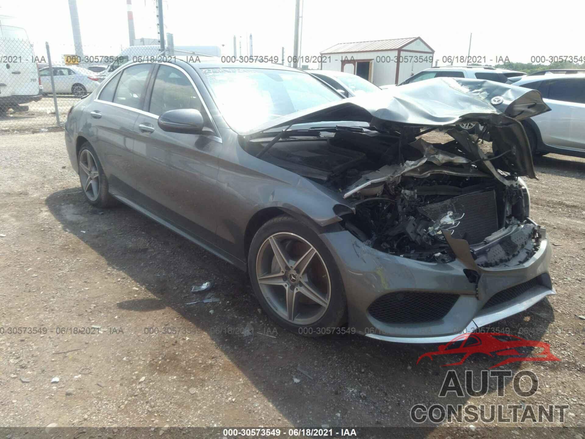 MERCEDES-BENZ C-CLASS 2018 - 55SWF4KBXJU241659
