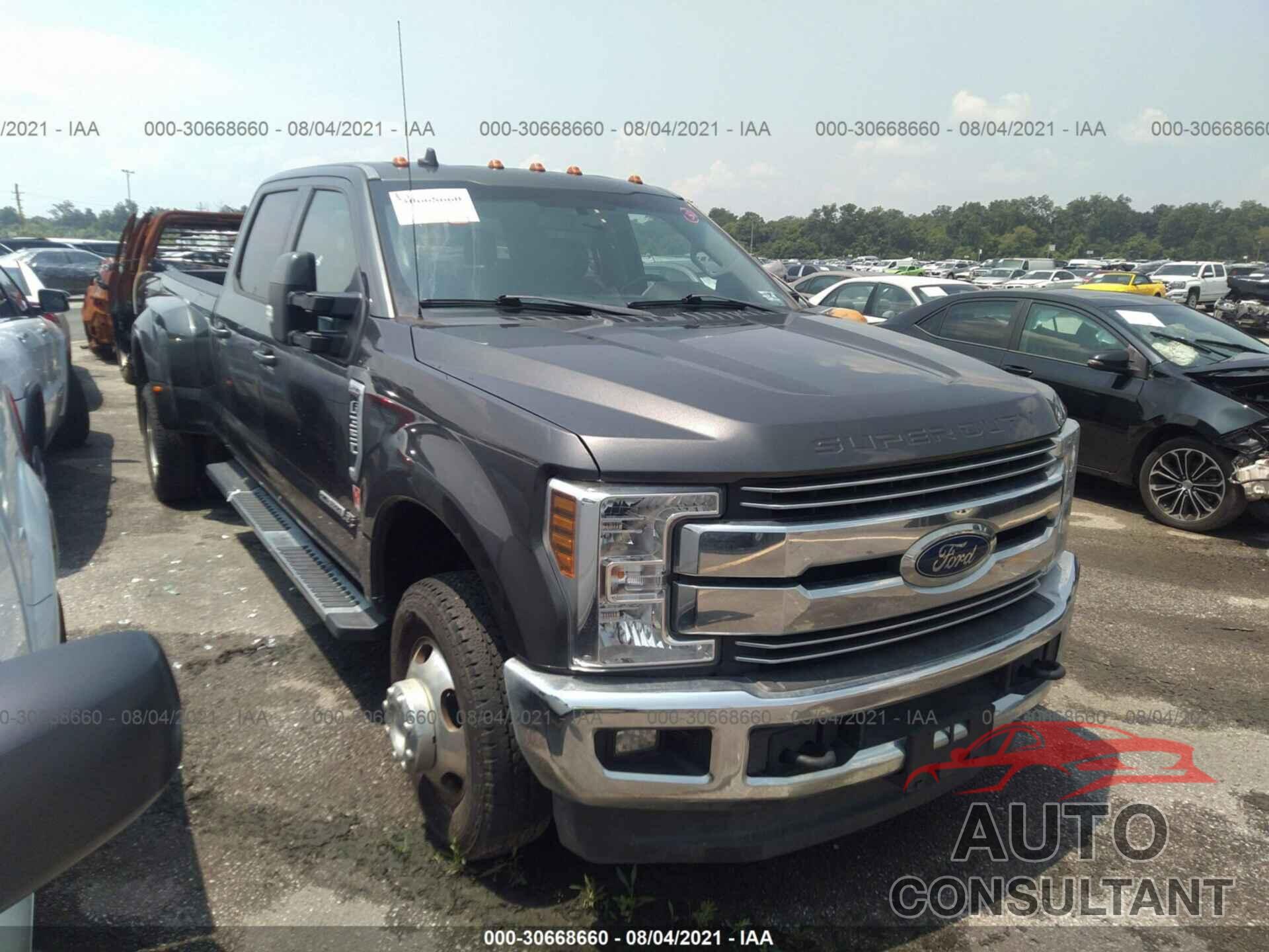 FORD SUPER DUTY F-350 DRW 2019 - 1FT8W3DT5KEC82746