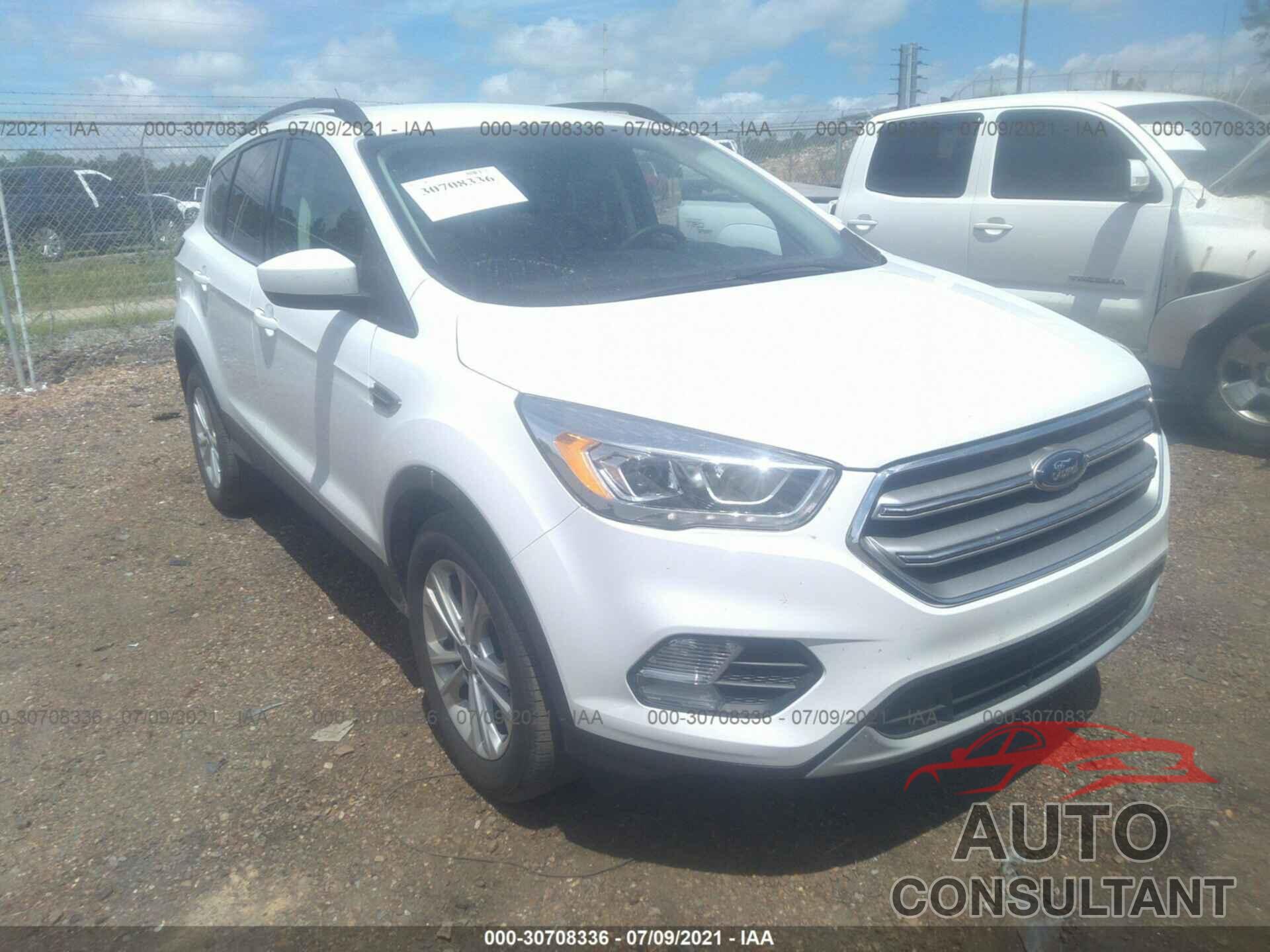 FORD ESCAPE 2017 - 1FMCU0GD1HUE53568