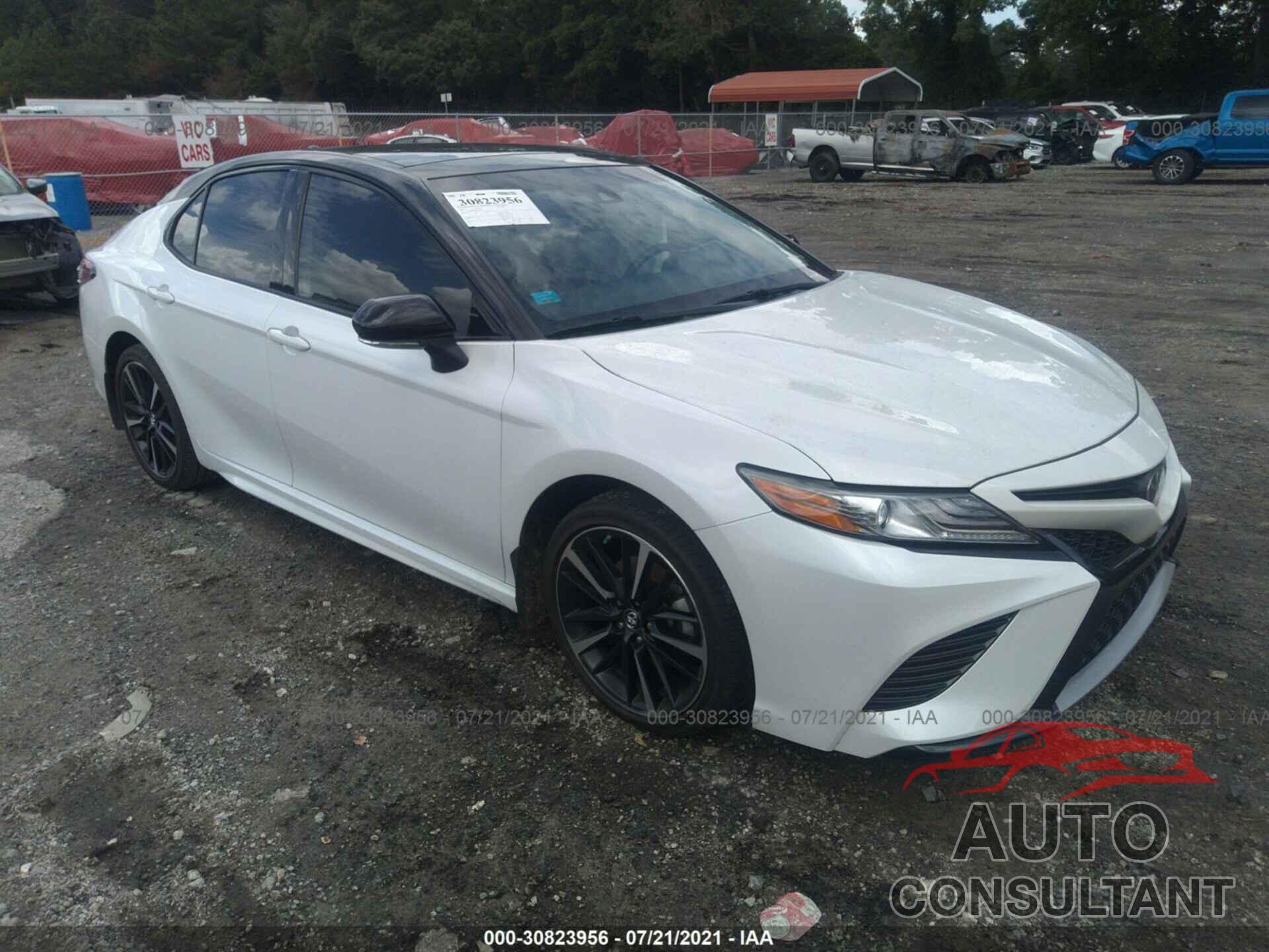 TOYOTA CAMRY 2019 - 4T1B61HK2KU222615