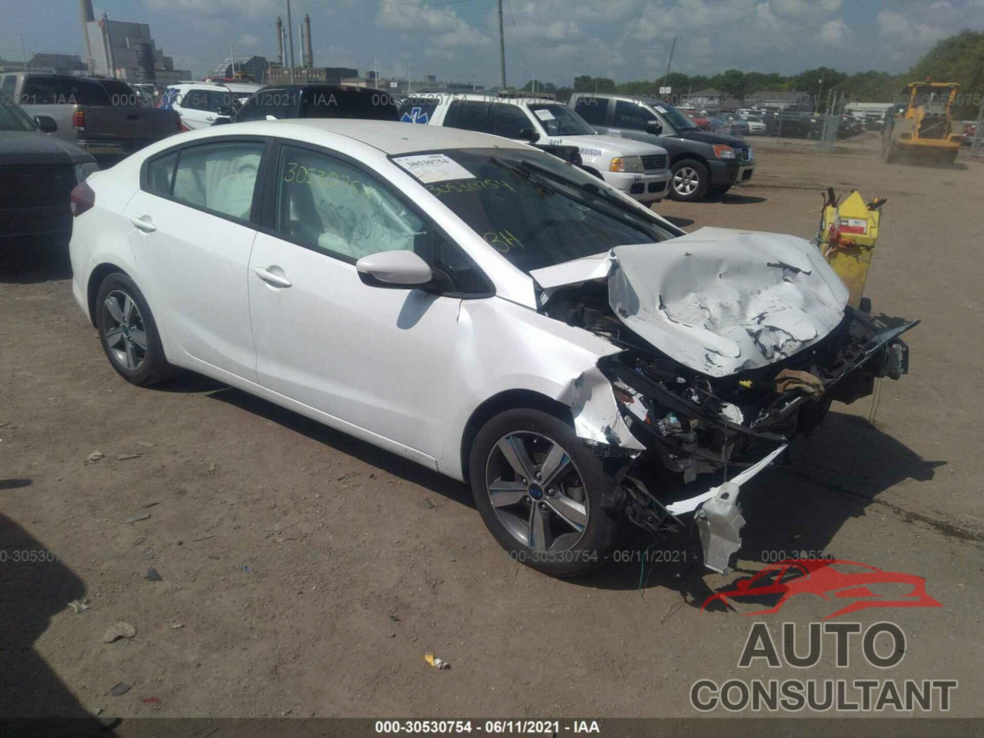 KIA FORTE 2018 - 3KPFL4A79JE169401