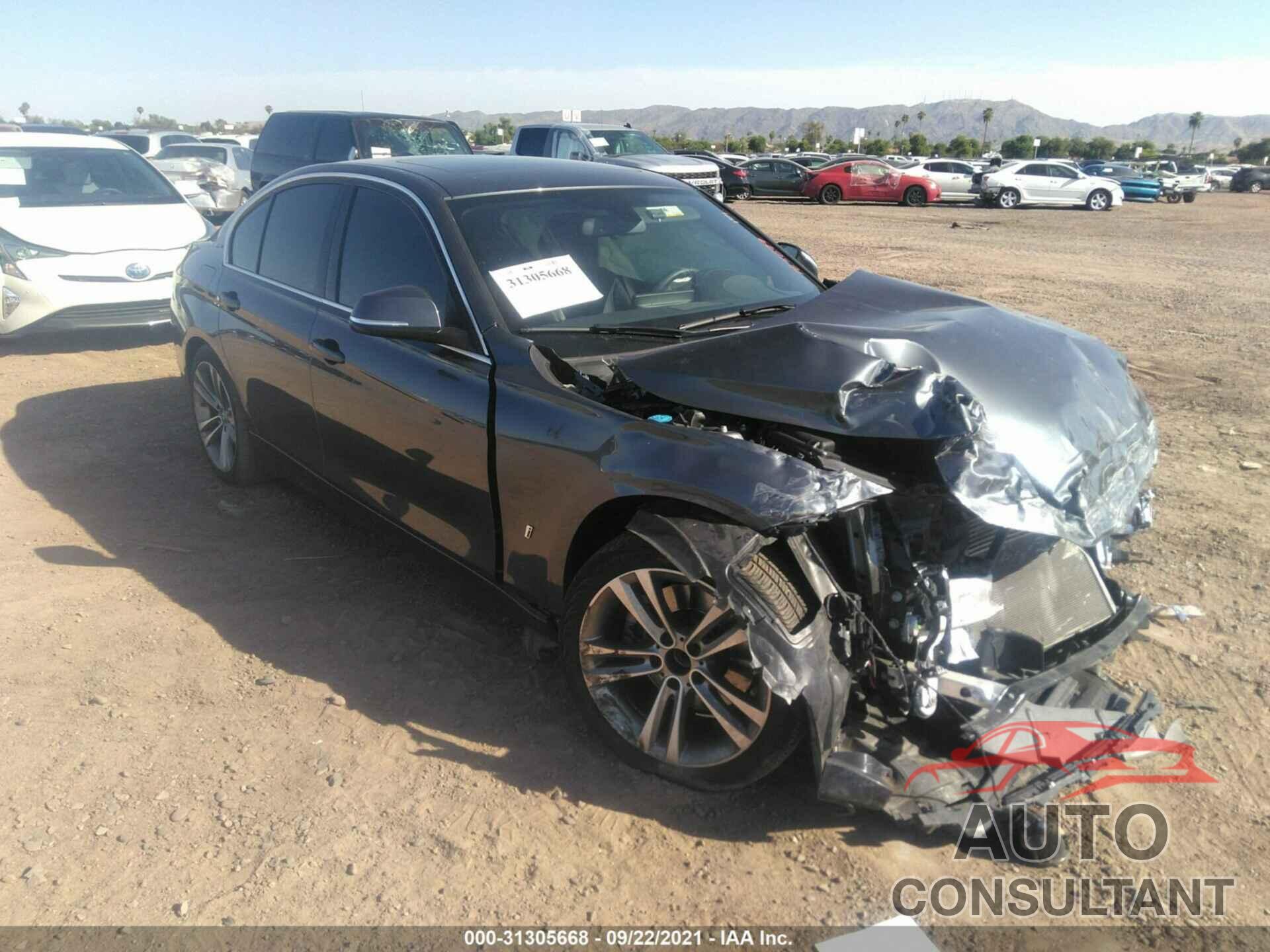 BMW 3 SERIES 2018 - WBA8E1C50JA165699