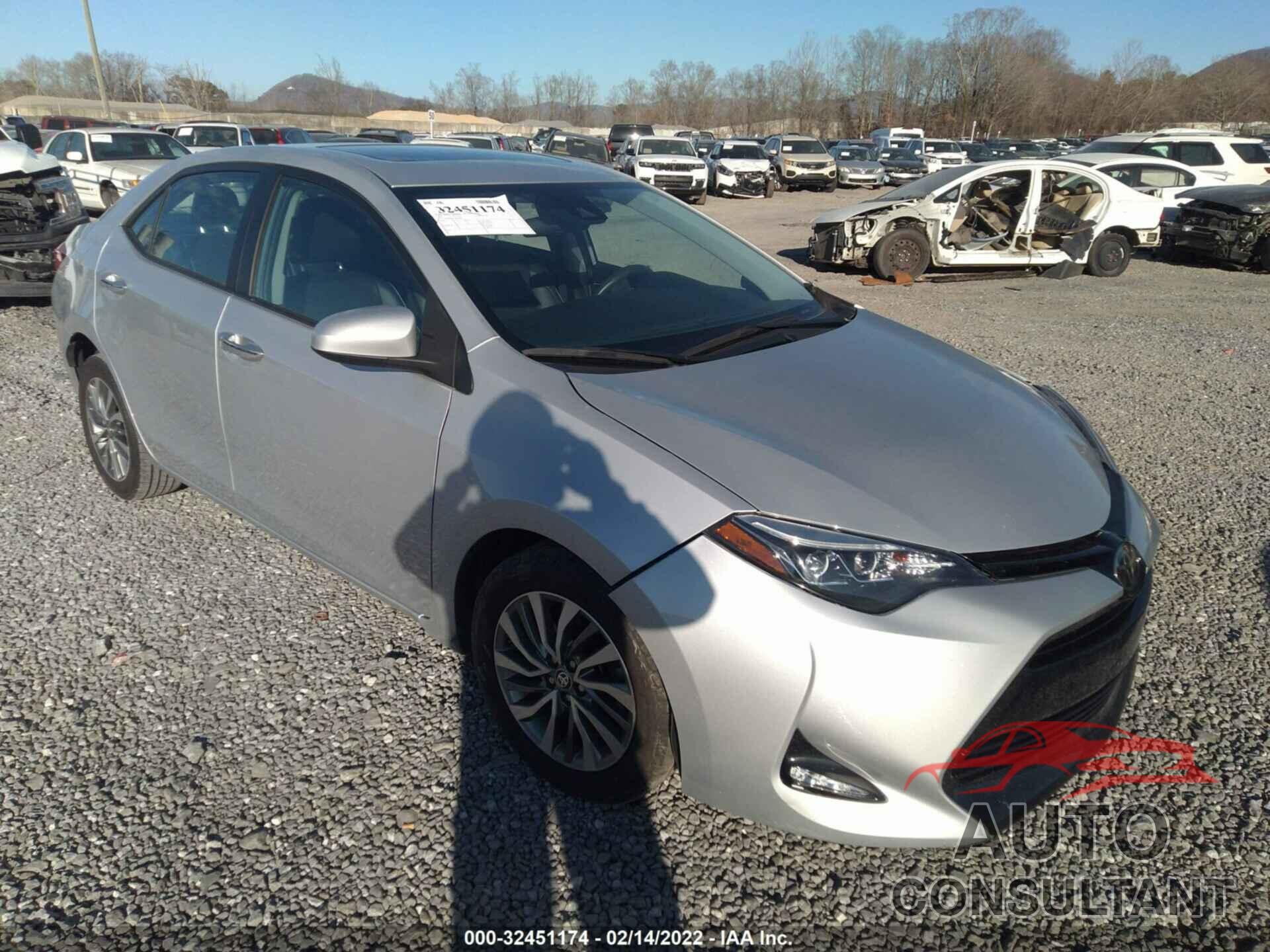 TOYOTA COROLLA 2018 - 5YFBURHE9JP760677