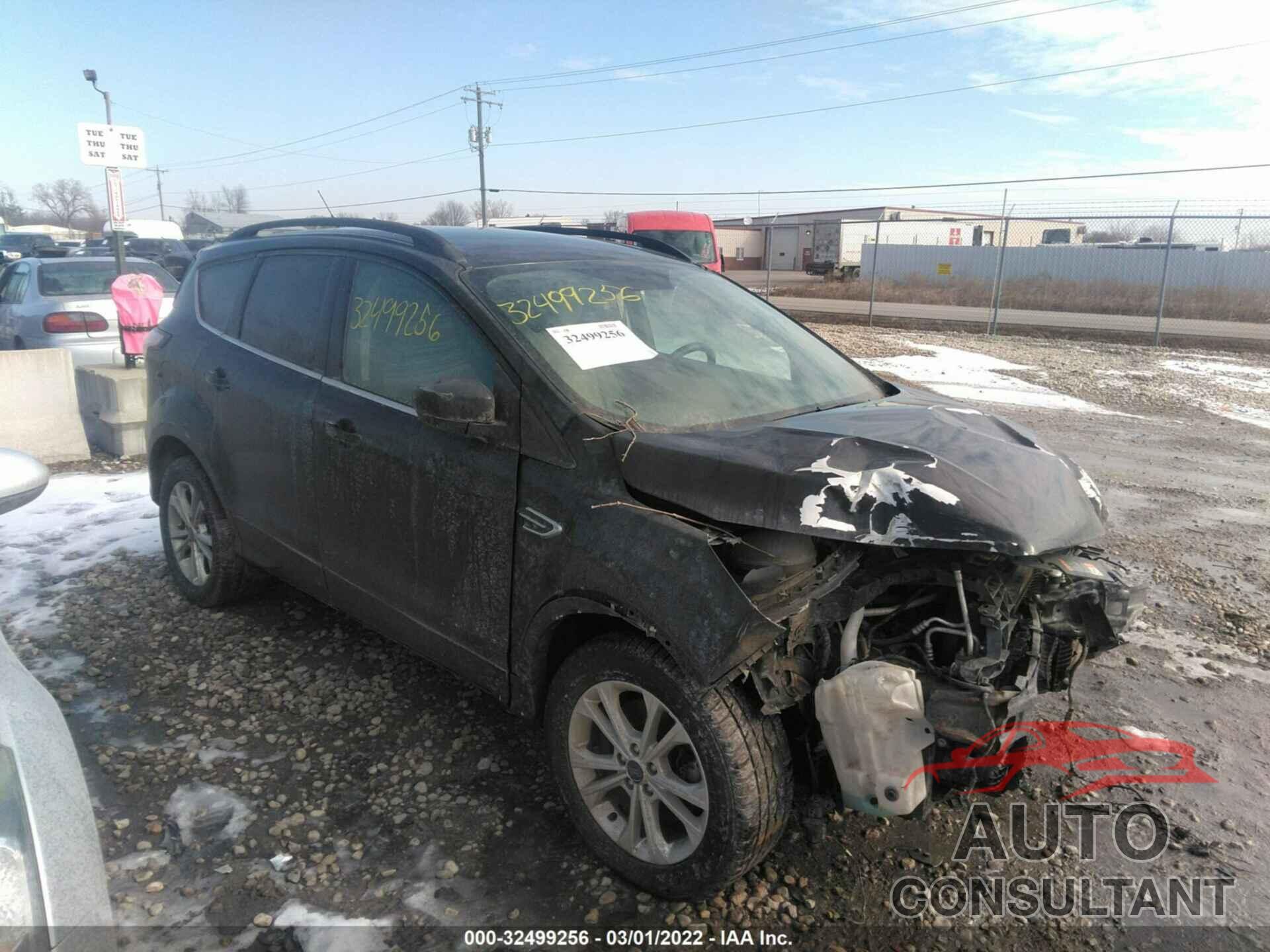 FORD ESCAPE 2018 - 1FMCU0G92JUB62563