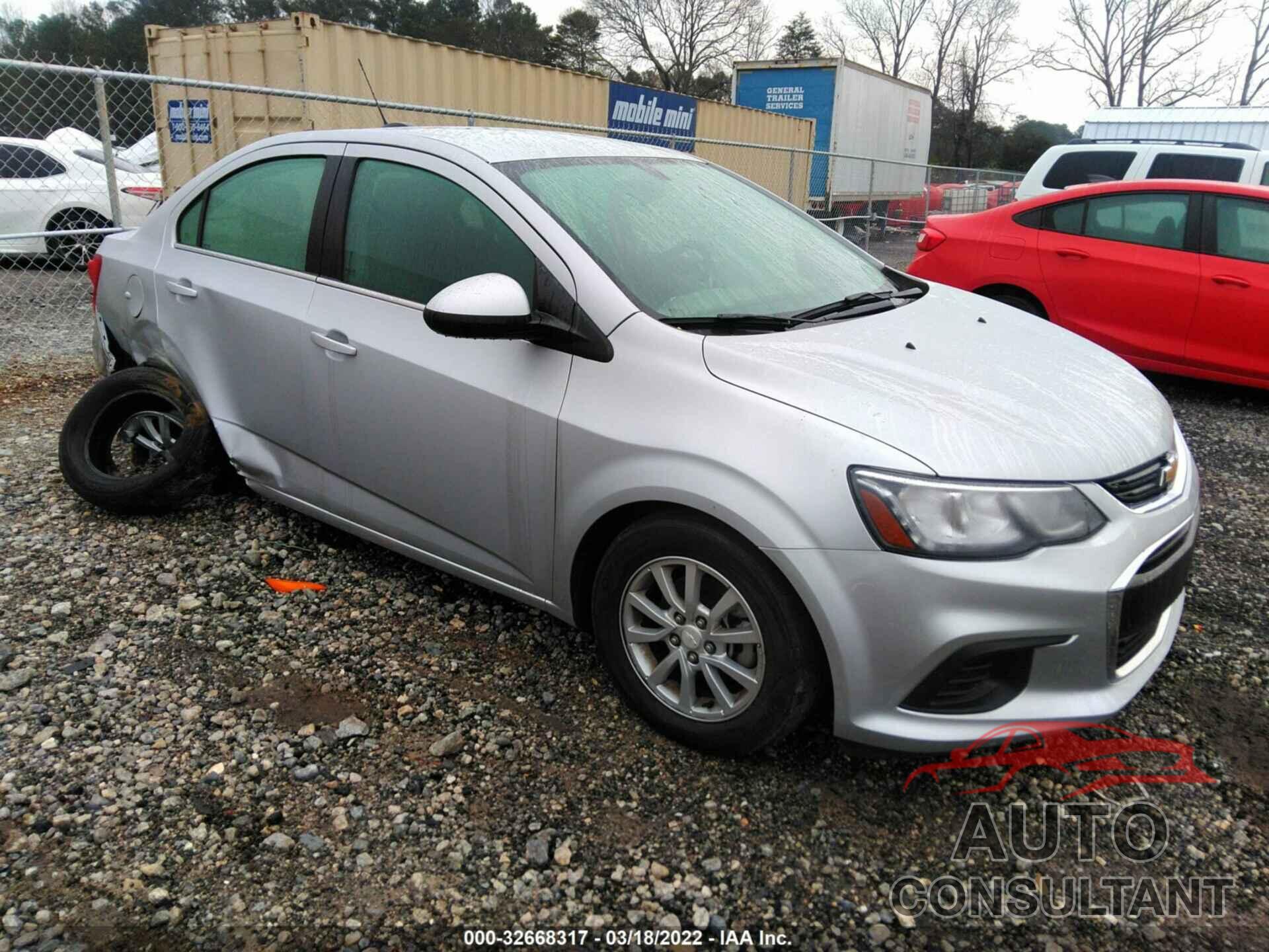 CHEVROLET SONIC 2019 - 1G1JD5SB5K4109482