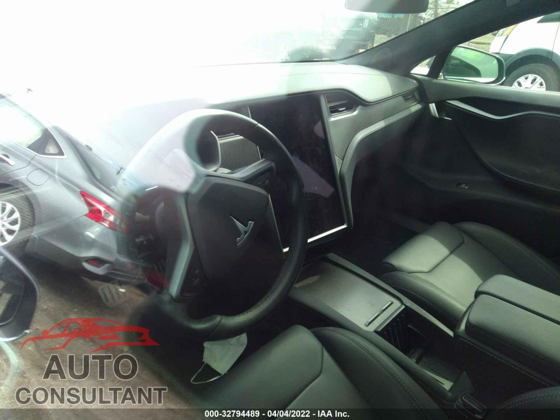 TESLA MODEL S 2019 - 5YJSA1E48KF312322