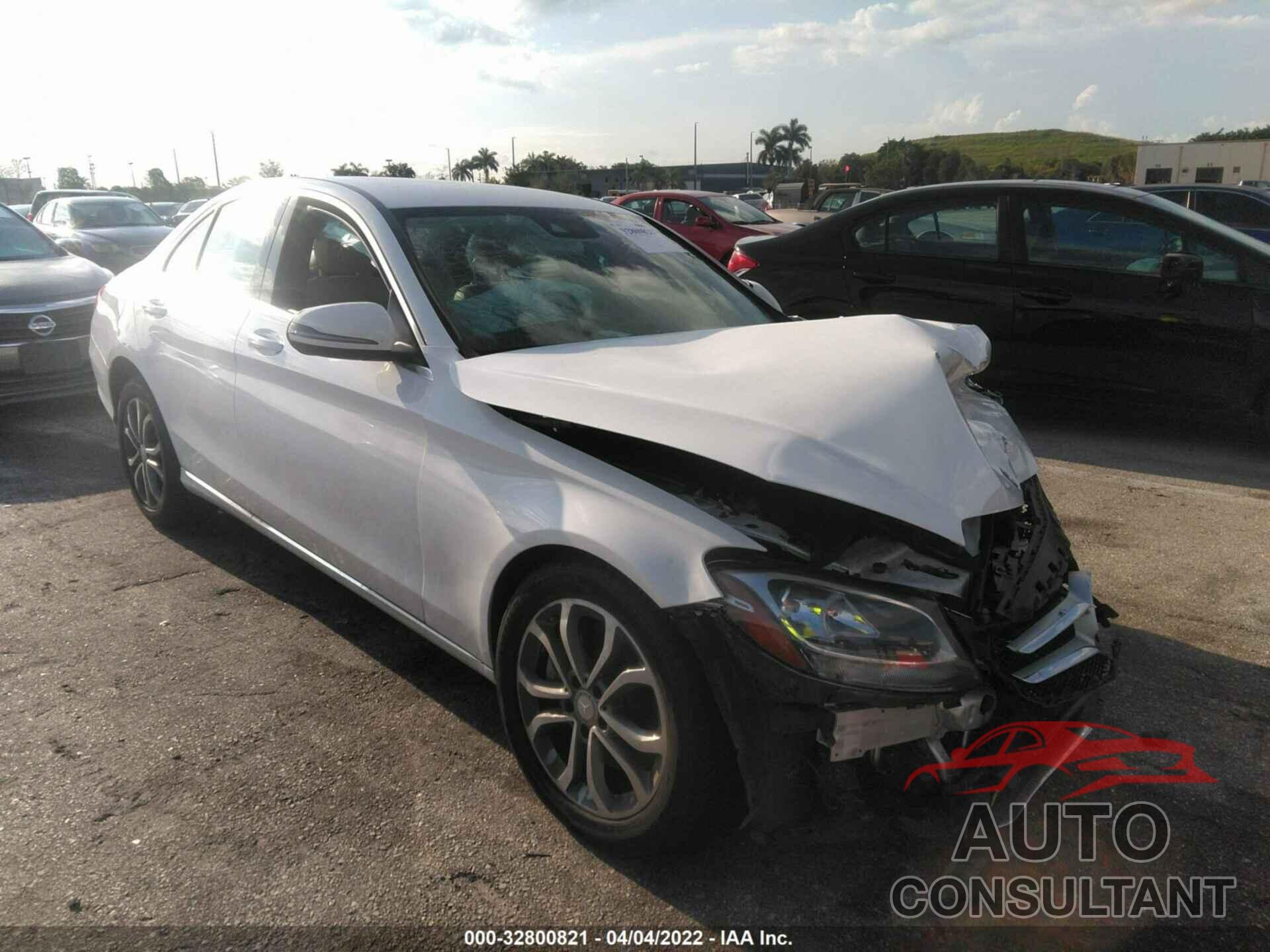 MERCEDES-BENZ C-CLASS 2017 - 55SWF4JB3HU191599