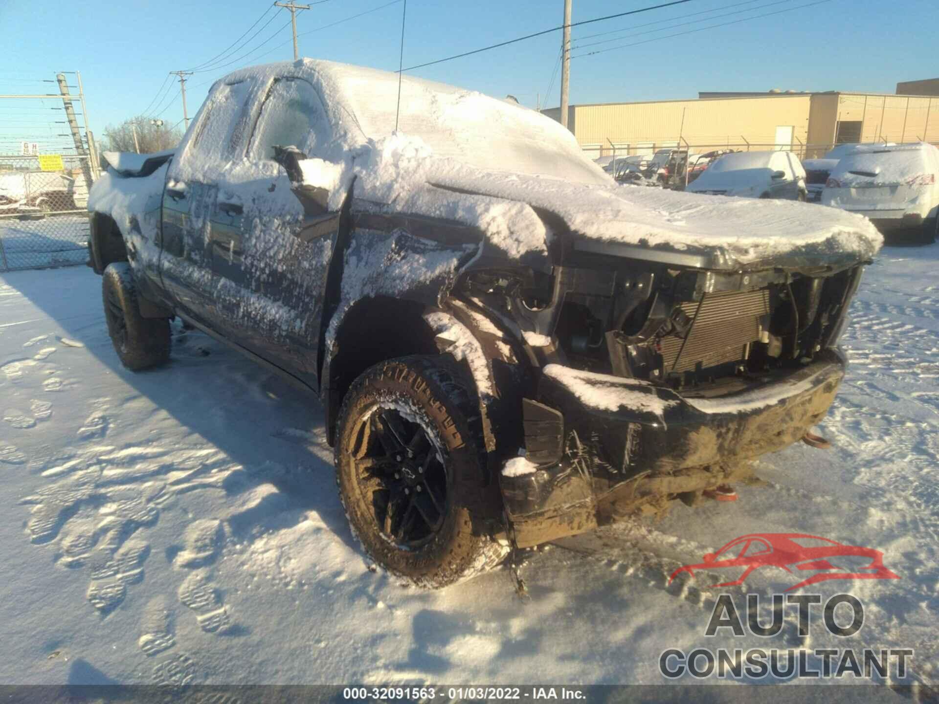 CHEVROLET SILVERADO 1500 2020 - 1GCRYCEF0LZ319753