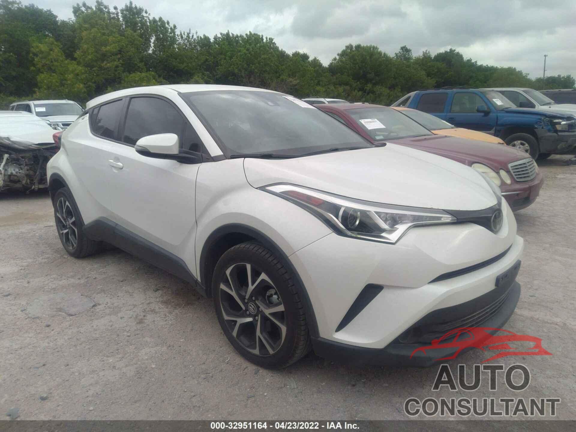 TOYOTA C-HR 2018 - NMTKHMBX2JR035879