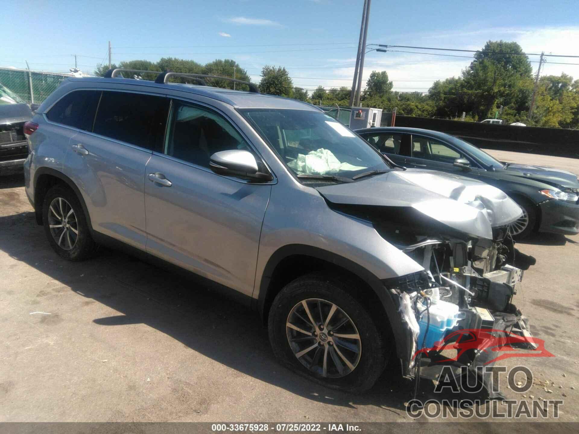 TOYOTA HIGHLANDER 2019 - 5TDJZRFH6KS595383